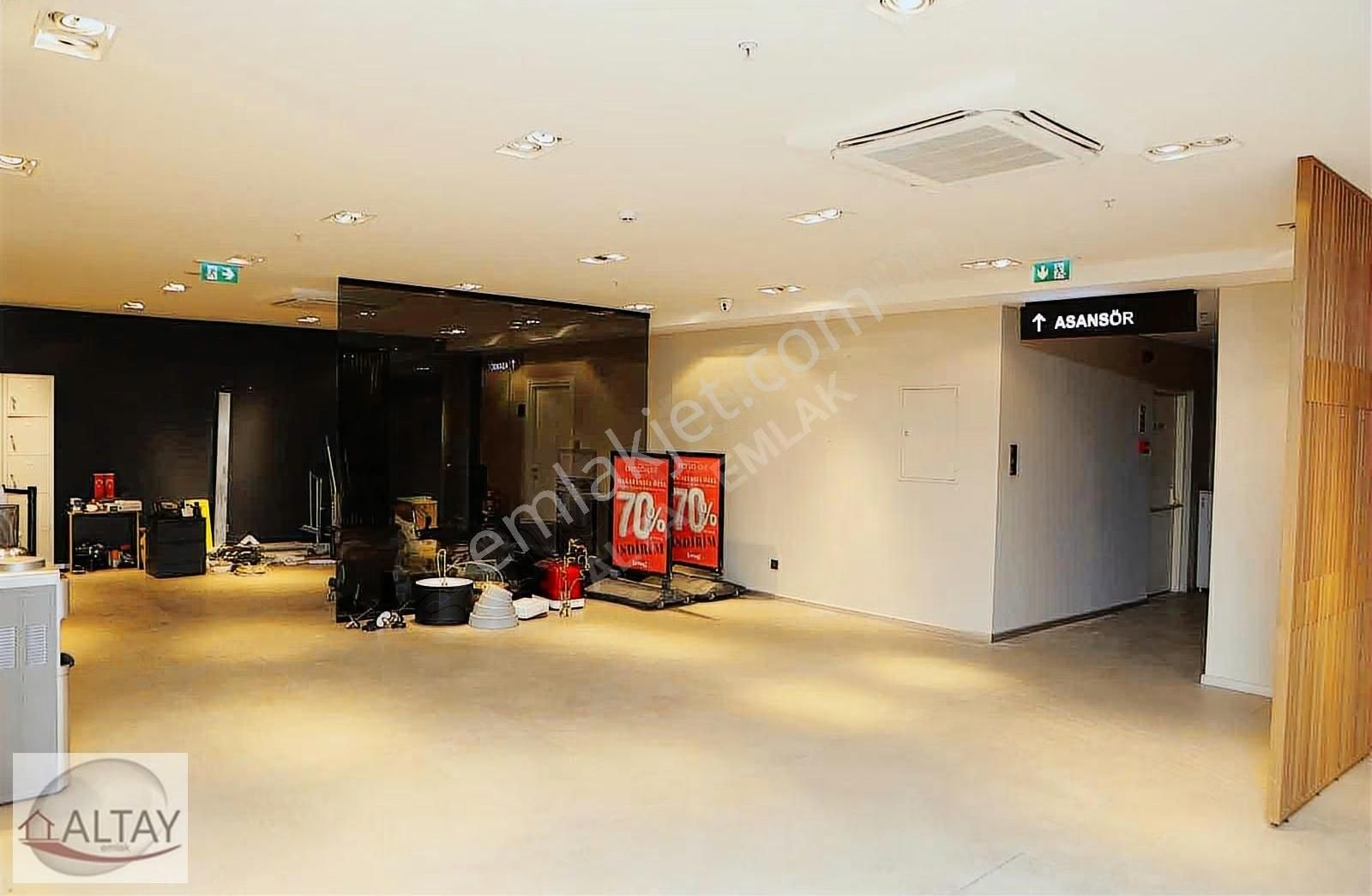 Ataşehir Kayışdağ Caddesi Üzerinde 3 Katlı Plaza & Ofis 1000 M2 - Görsel 35