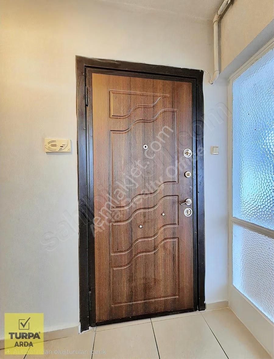 K.yaka Pazaryeri Ve Lise Yakını Köşe D.gazlı 3+1 140 M2 - Görsel 21