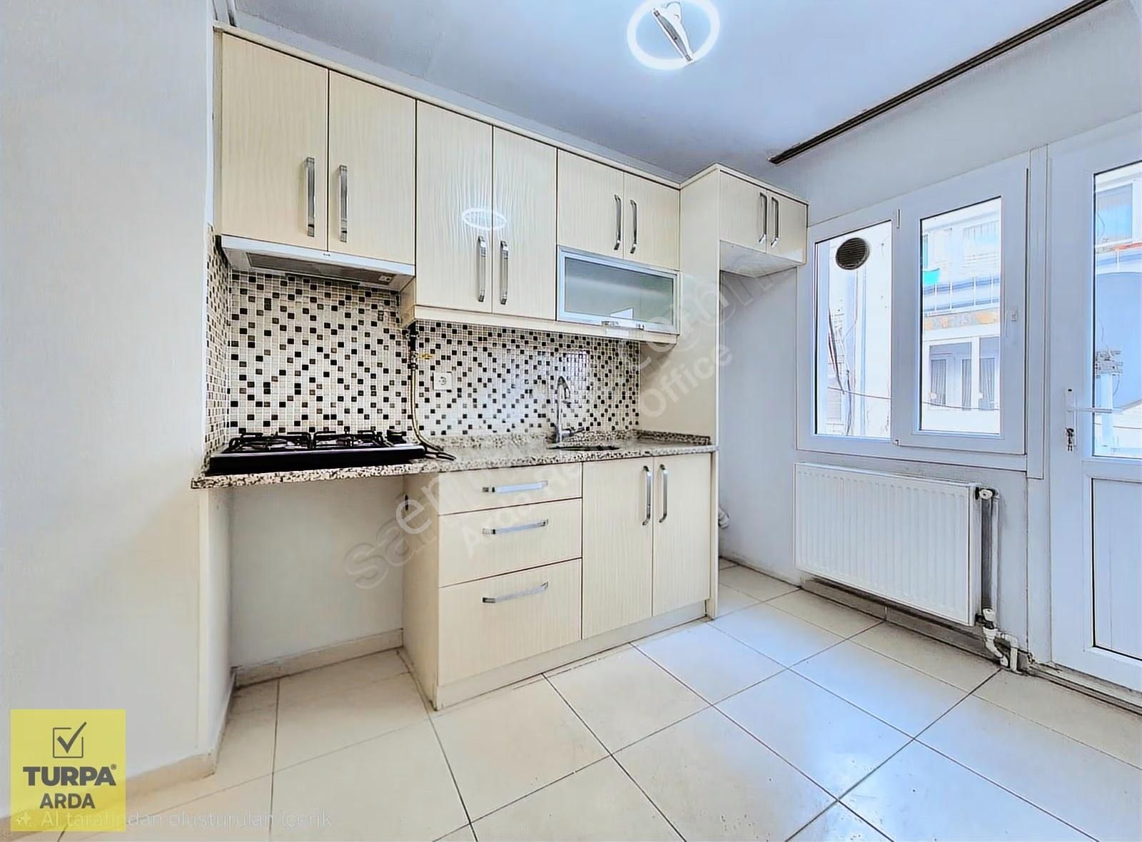 K.yaka Pazaryeri Ve Lise Yakını Köşe D.gazlı 3+1 140 M2 - Görsel 34