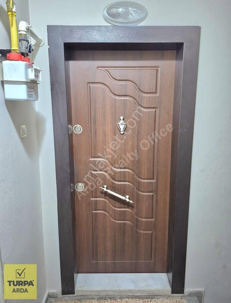 K.yaka Pazaryeri Ve Lise Yakını Köşe D.gazlı 3+1 140 M2 - Görsel 33