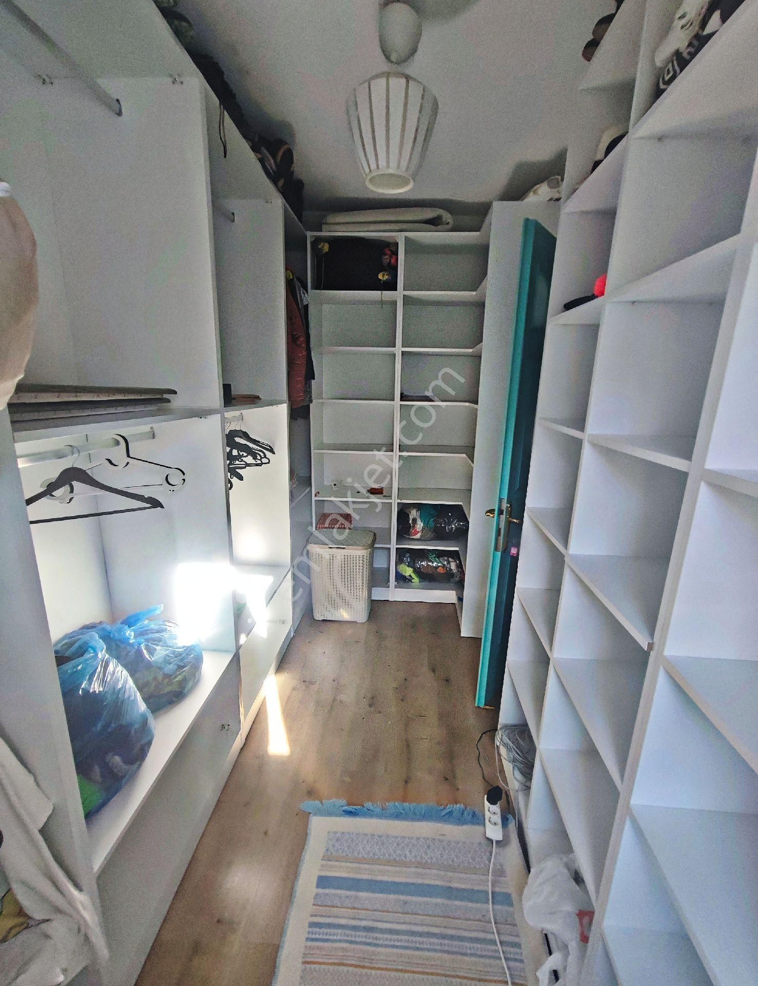 Kuşadası Karaova Mah. Özel Havuzlu 4+1 Eşyalı Villa - Görsel 17