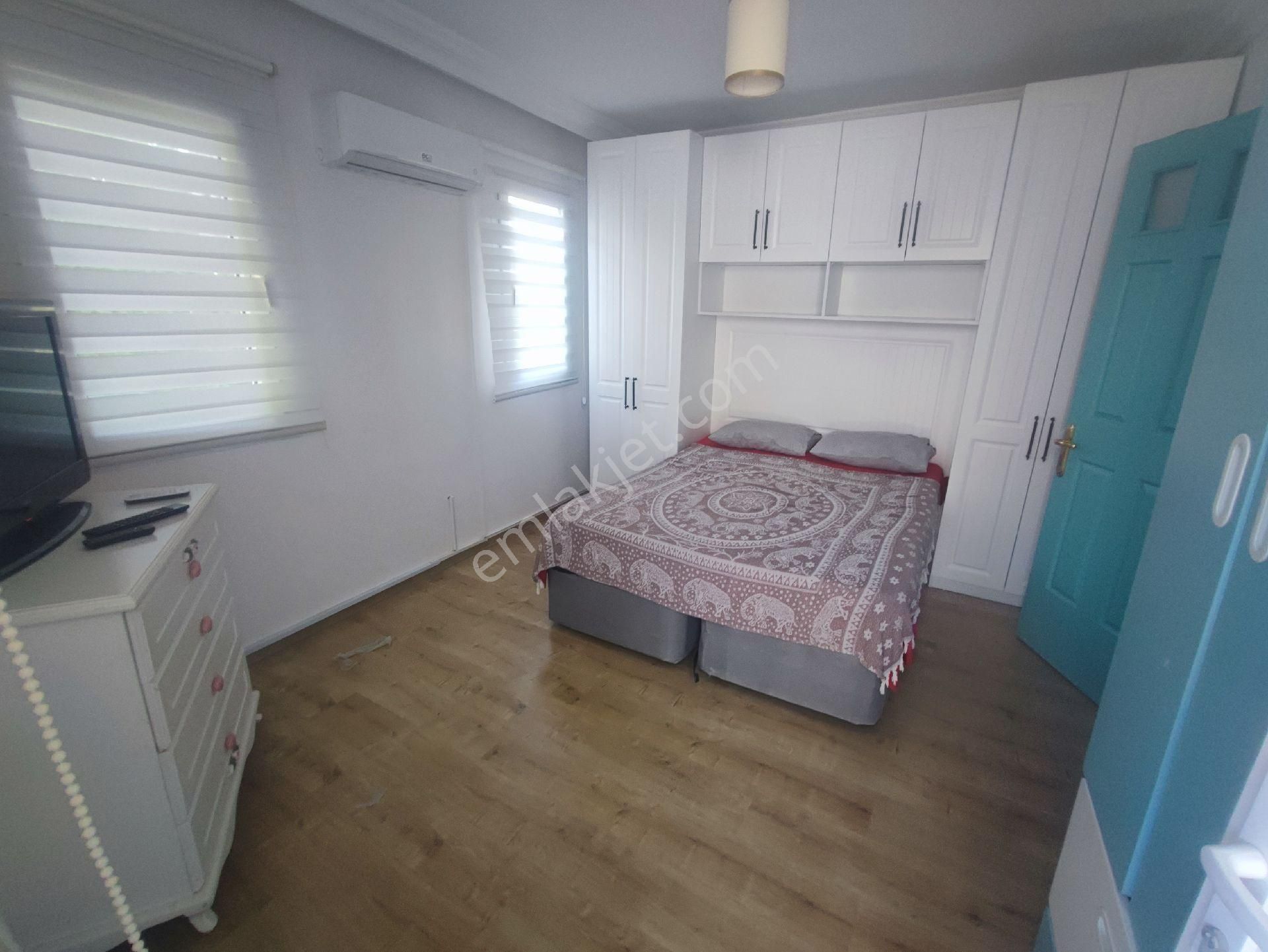 Kuşadası Karaova Mah. Özel Havuzlu 4+1 Eşyalı Villa - Görsel 20