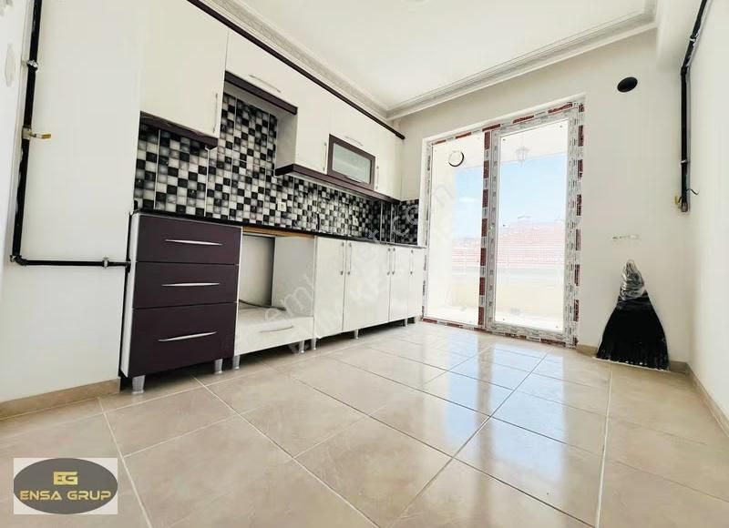 Kanuni Mh Ufuktepe Cd Yakını Ara Katta İskanlı Sıfır Full Yapılı - Görsel 12