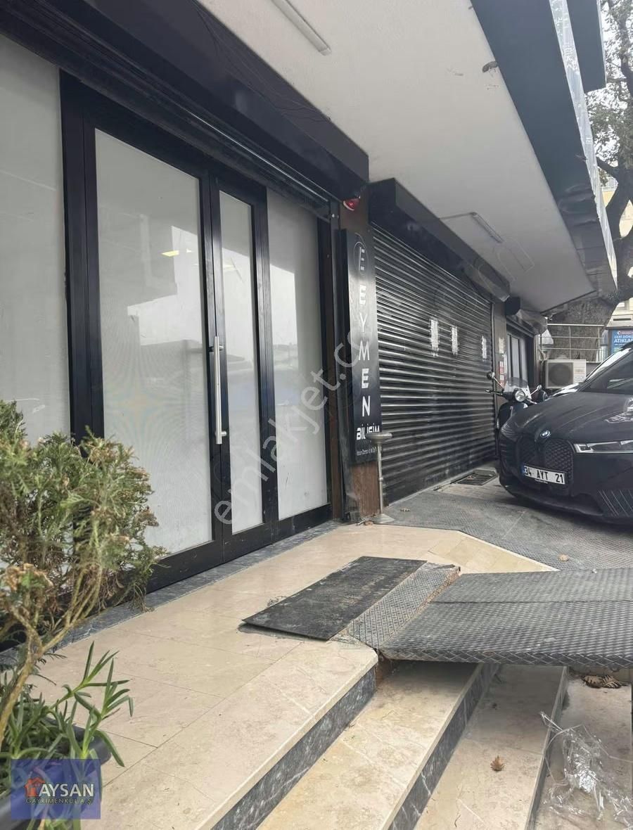 Çekmeköy Merkez Mhallesinde Satılık Kiracılı İşyeri