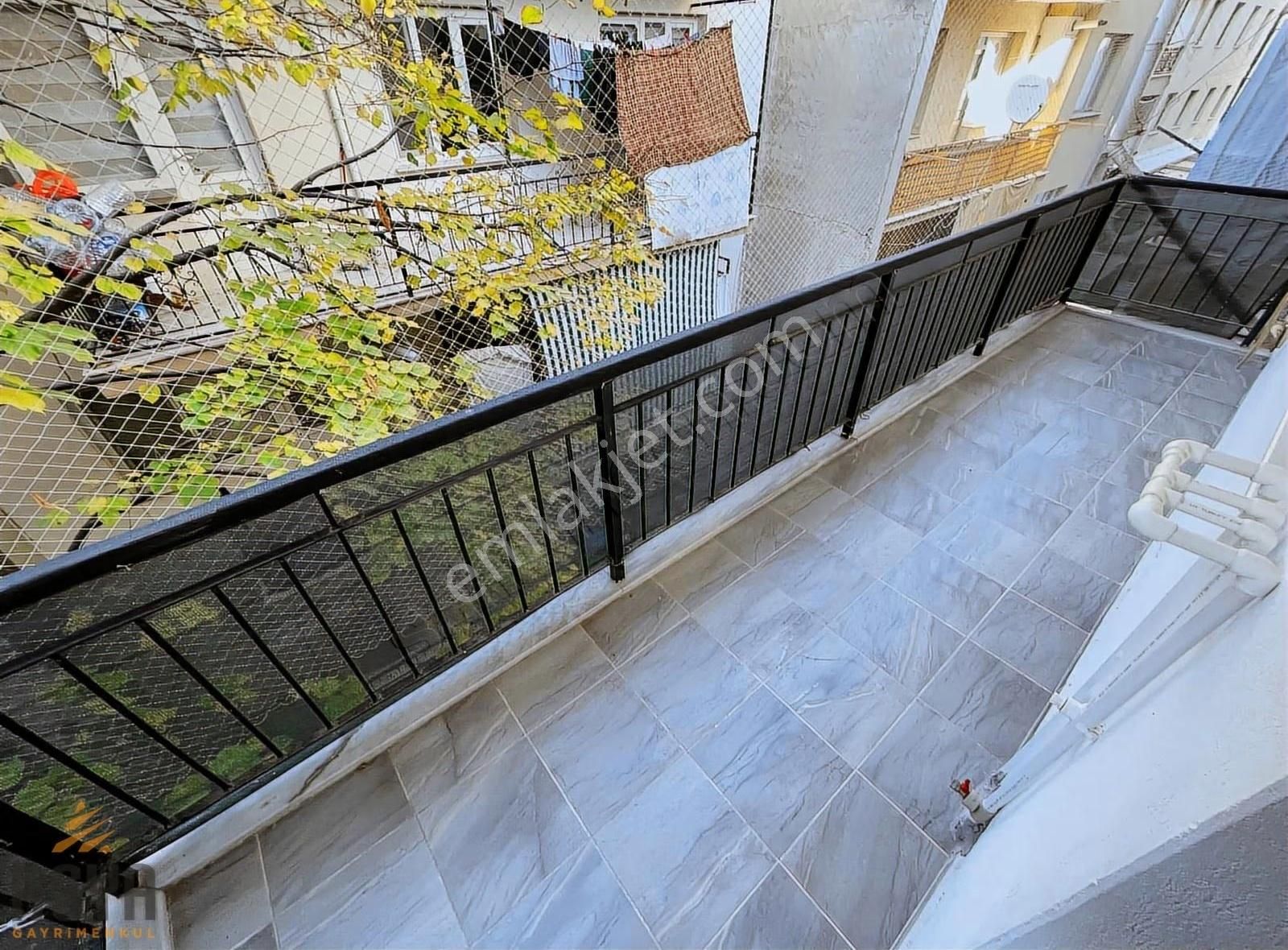 Aile Apartmanında/full Eşyalı/klimalı/k.mutfaklı Emsalsiz 1+1*** - Görsel 13