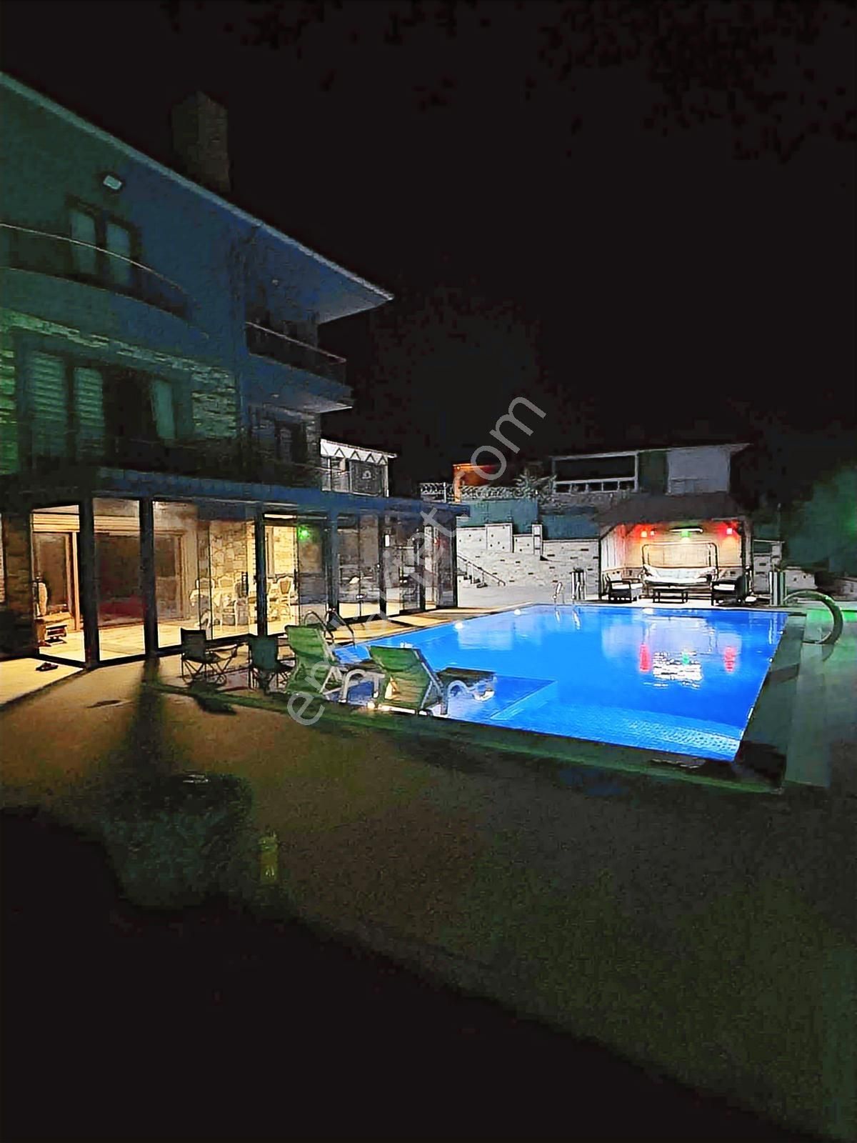 Çatalca Dost Kent Villaların'da 7+2 1300 M2 Eşyalı Tripleks - Görsel 5