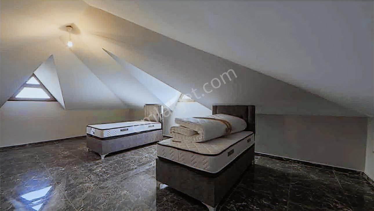 Çatalca Dost Kent Villaların'da 7+2 1300 M2 Eşyalı Tripleks - Görsel 33