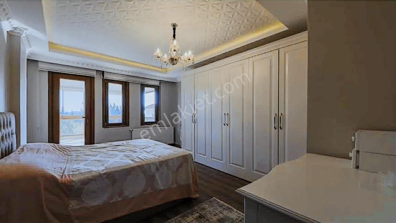 Çatalca Dost Kent Villaların'da 7+2 1300 M2 Eşyalı Tripleks - Görsel 31