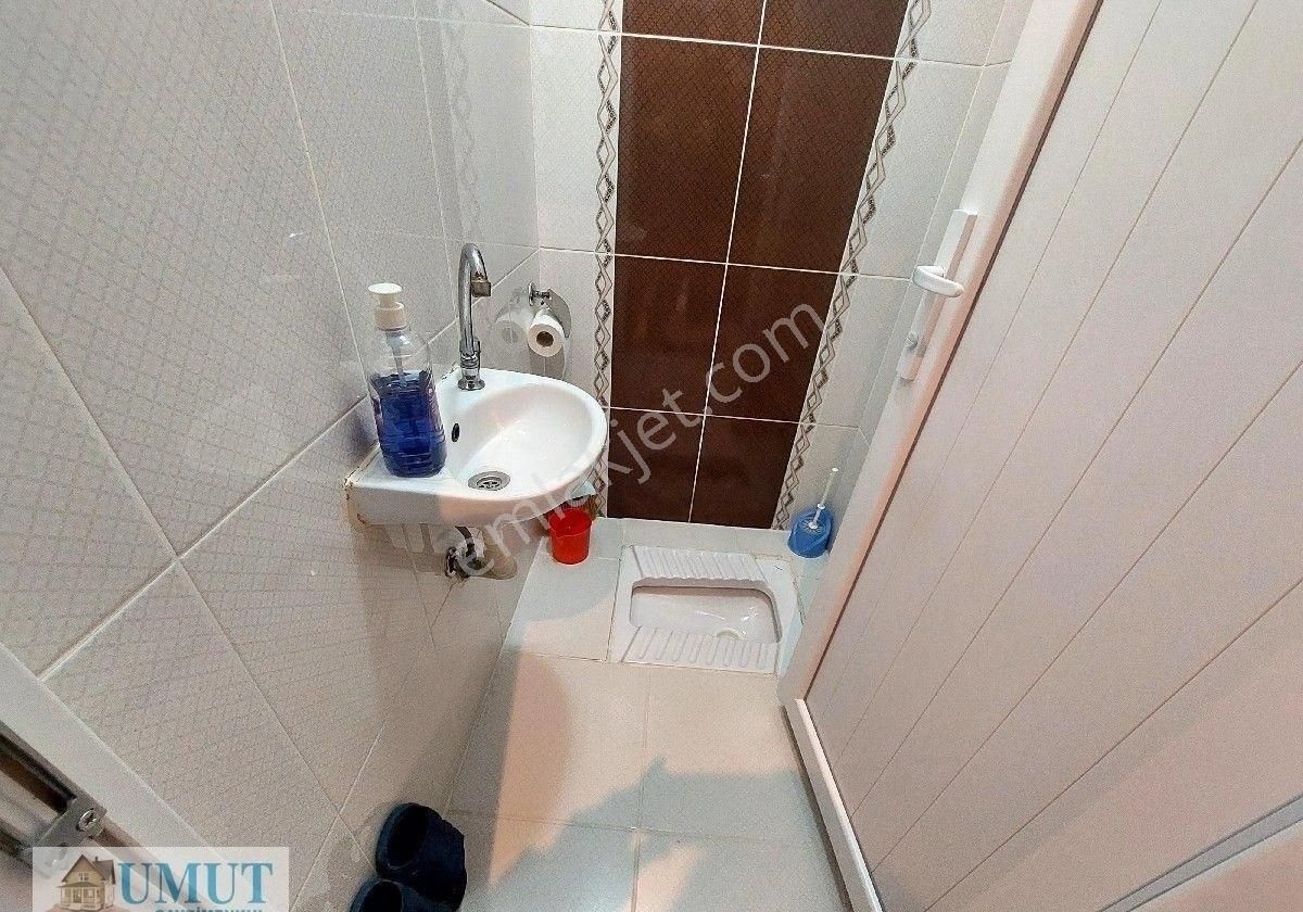 Gazi Osman Paşa Küçük Köy Yeni Mah. De Satılık Asansörlü Dubleks 4+3 195 M2 Metroya Yakın - Görsel 21