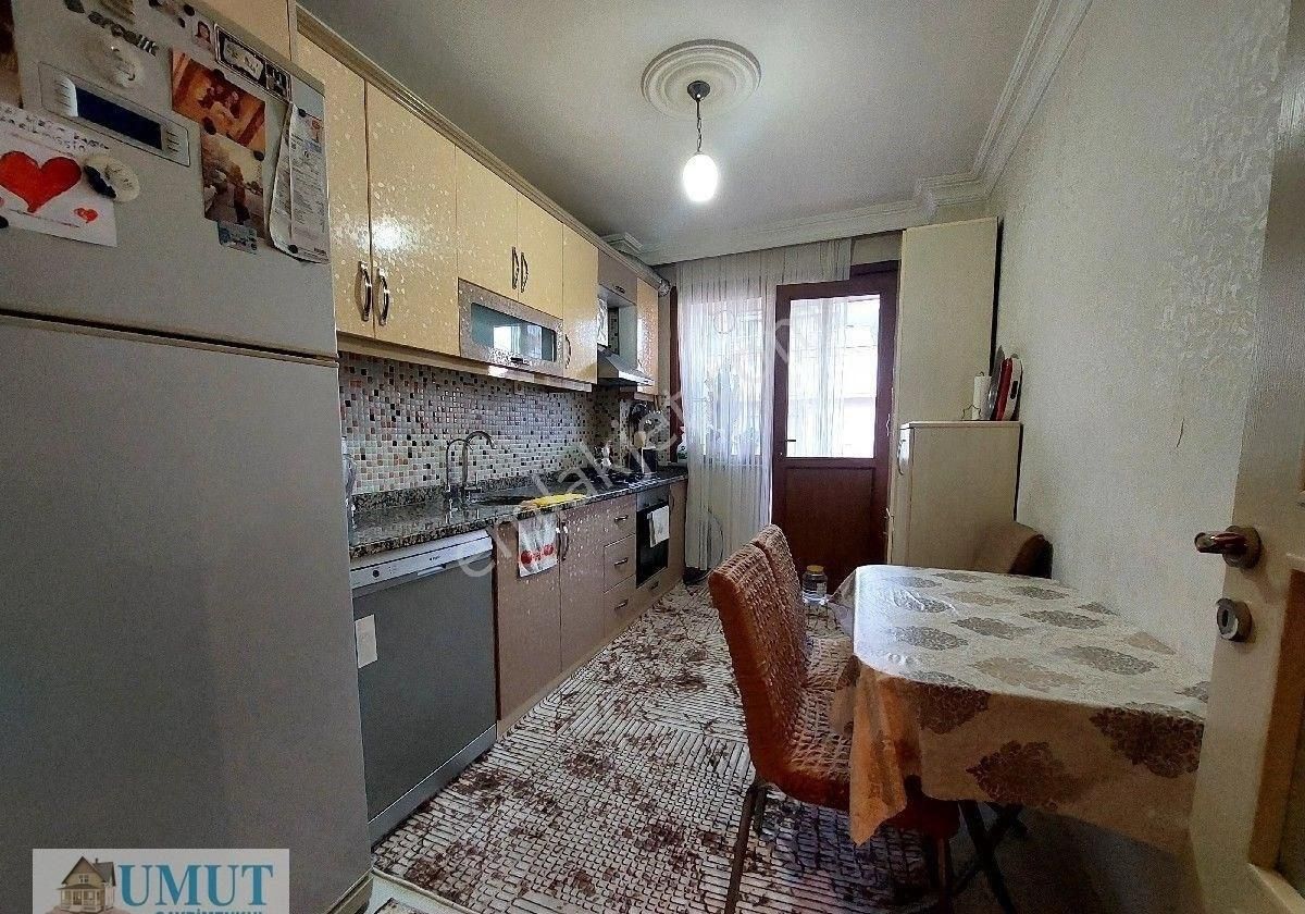 Gazi Osman Paşa Küçük Köy Yeni Mah. De Satılık Asansörlü Dubleks 4+3 195 M2 Metroya Yakın - Görsel 7