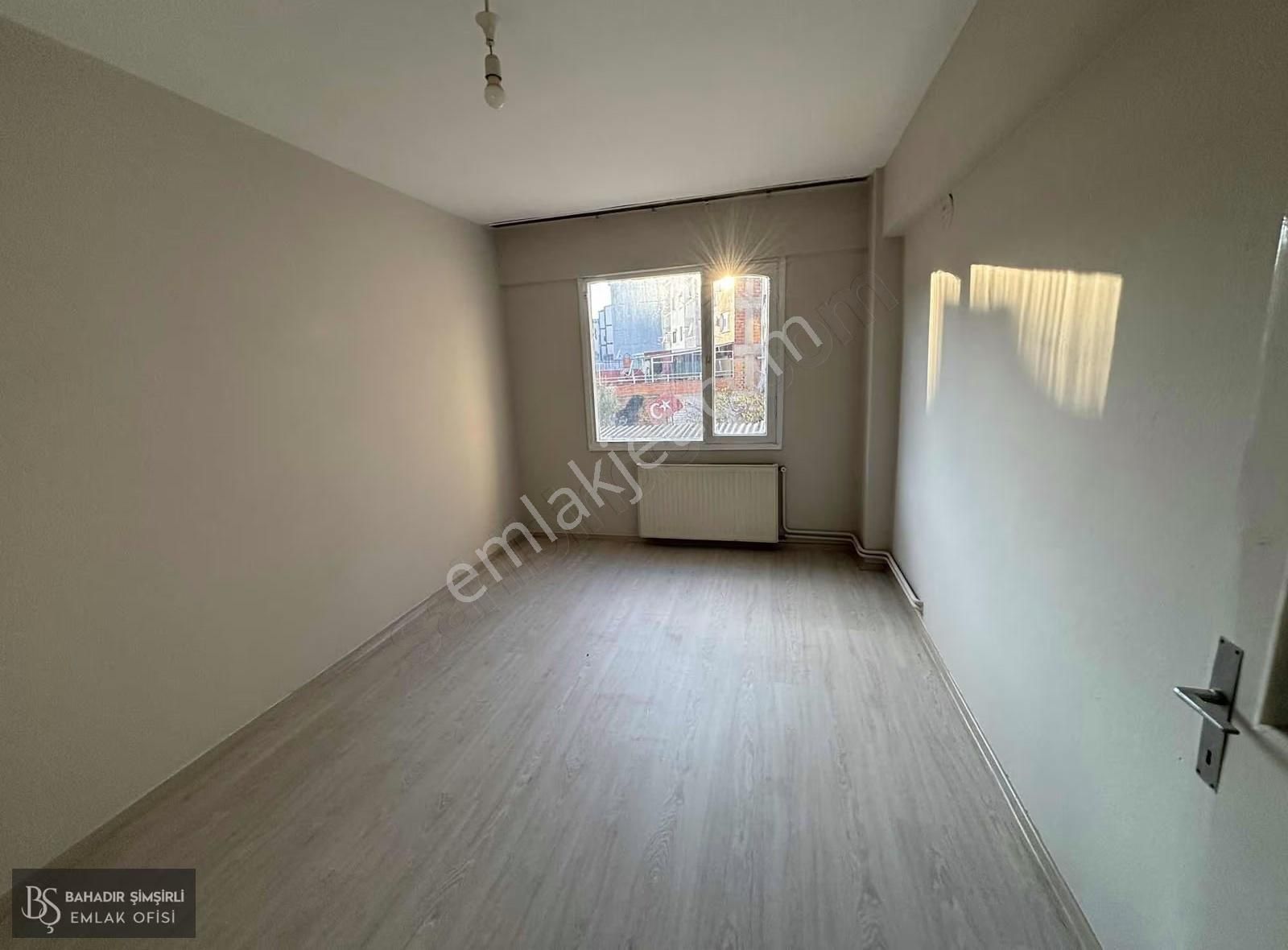 Bahadır Şimşirli'den Belediye Karşısı Kiralık Ofis Katı - Görsel 7