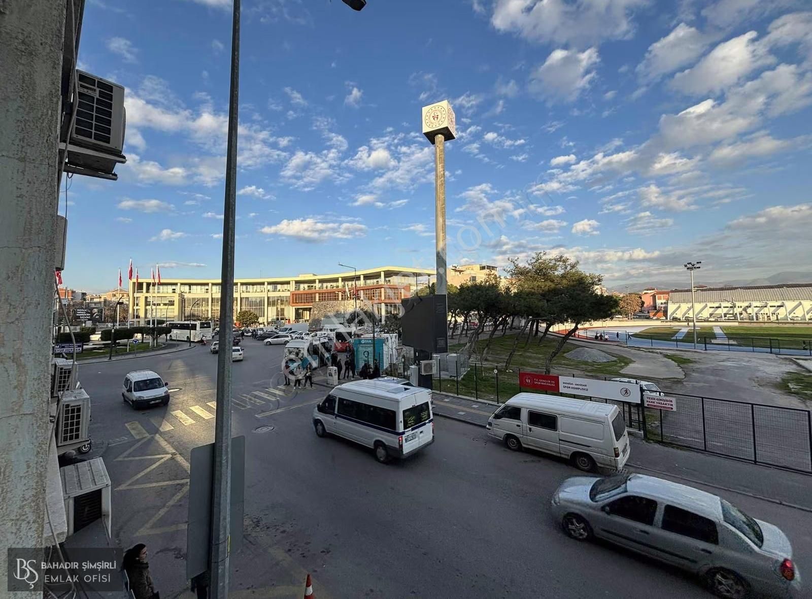 Bahadır Şimşirli'den Belediye Karşısı Kiralık Ofis Katı - Görsel 30