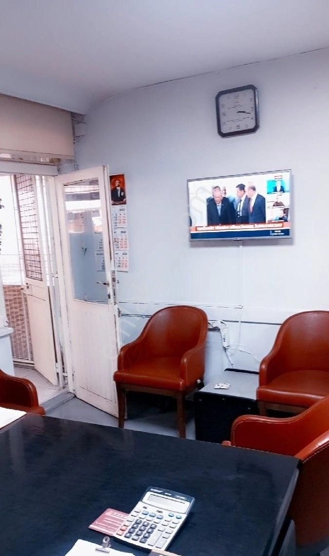 Merkezde, İster 1 İster 2 Ofis Olarak Kullanabililinecek Müşterisi Mevcut Devren Satılık Ofis - Görsel 2