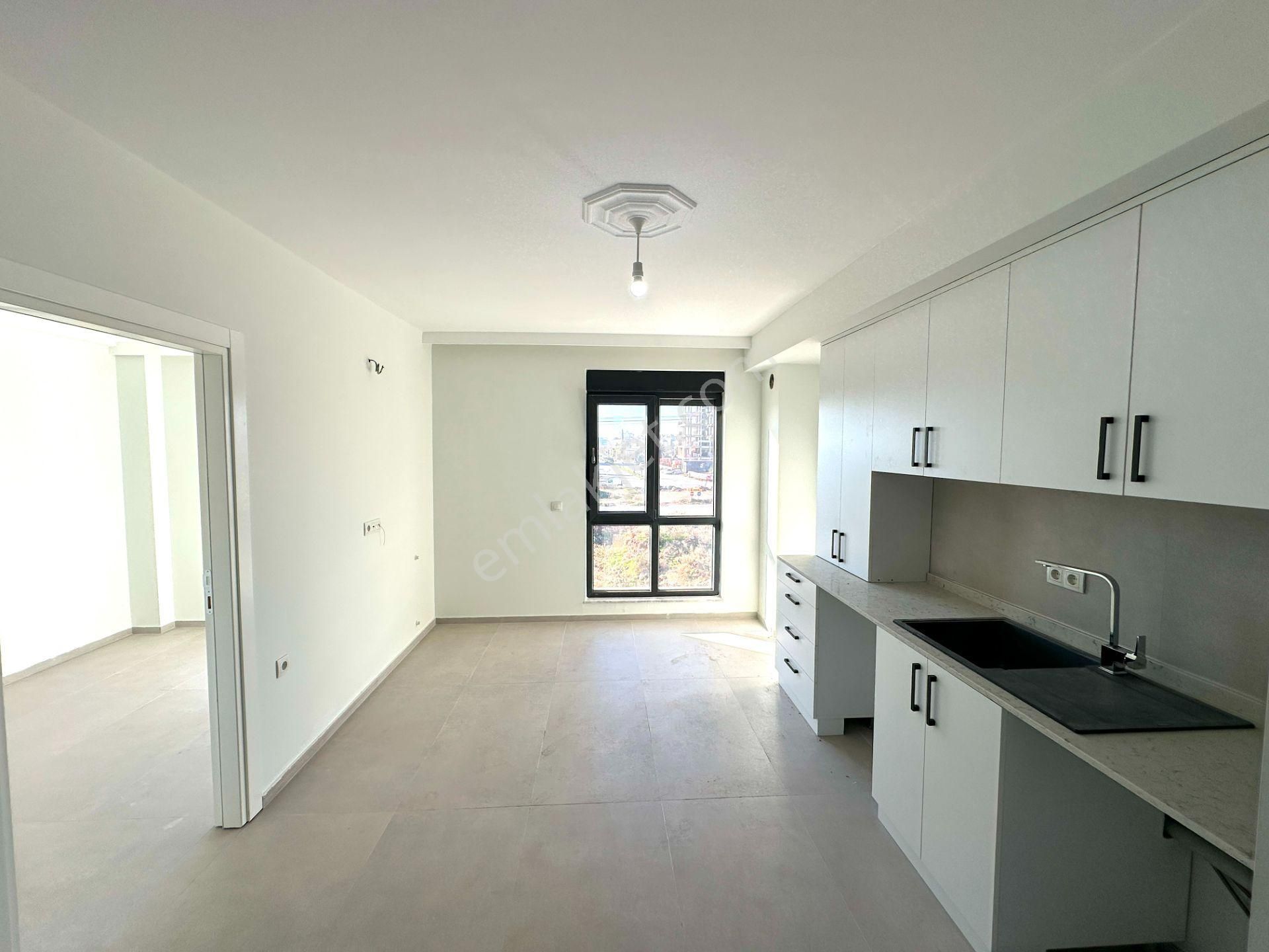 Şelale Mh Yenibina,elektrikli Panjur, 2asansör, Açık Otopark 1+1 - Görsel 5