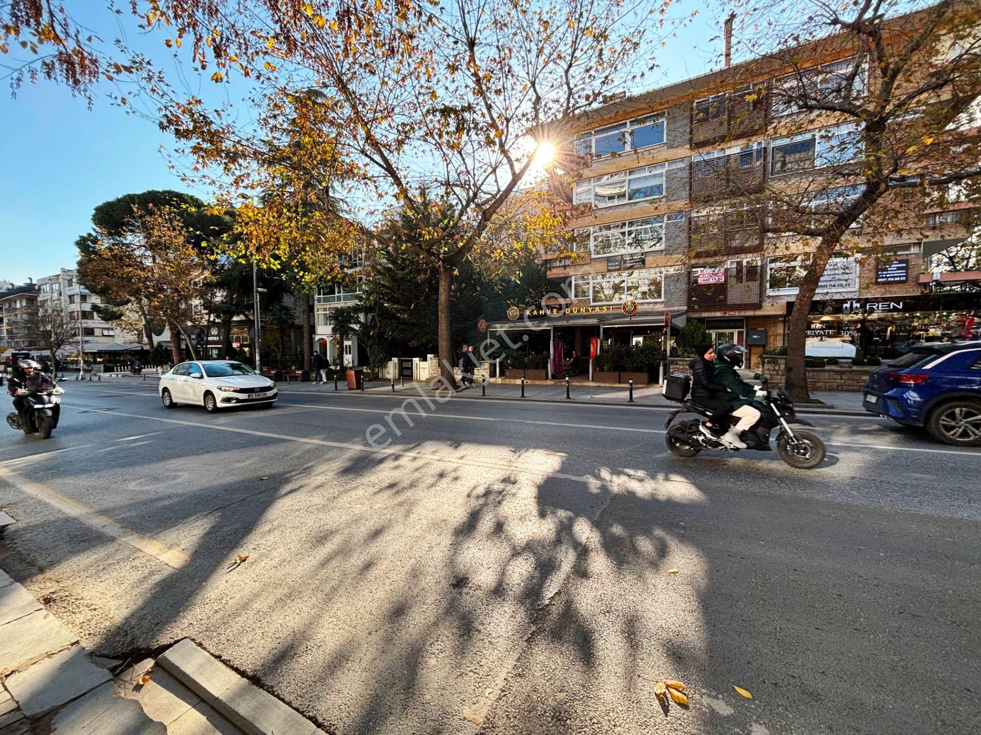 Çatalçeşme Bağdat Caddesi Üstü 1.kat Otoparklı 110m2 Kiralık 2+1 - Görsel 34