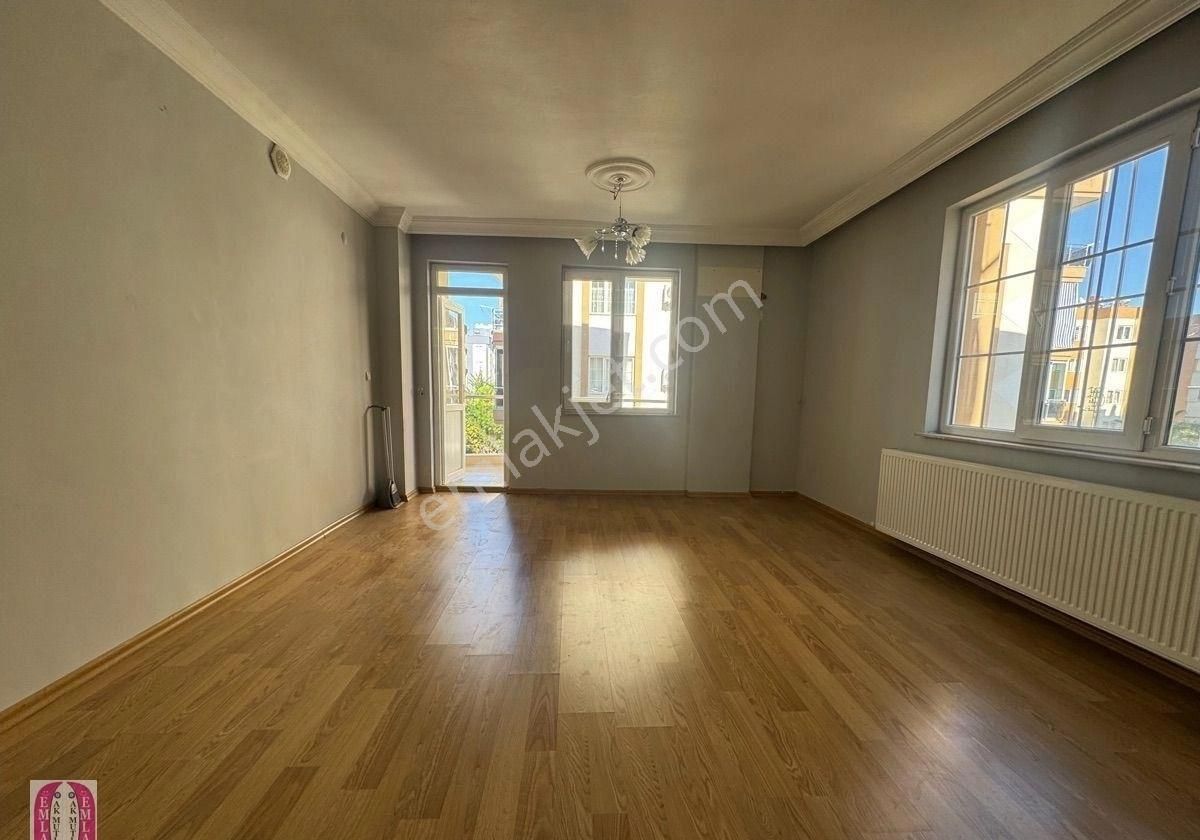 A K Mutludan Kızılarık Gebizlide Nezih Sitede Kombili 2+1 Daire - Görsel 9