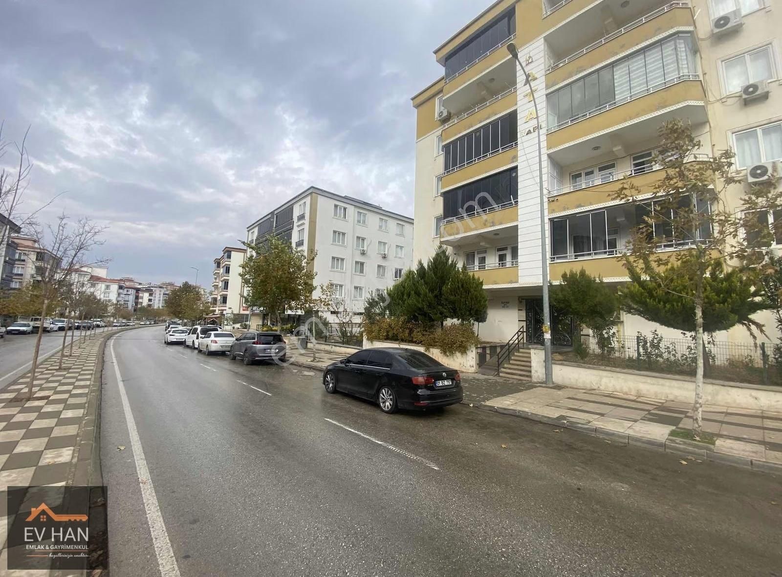 Bülbülzade Eruslu Camii Yanı 3+1 Arakat Yatırımcıya Uygun Daire