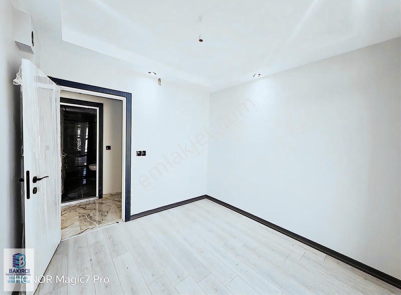 Bakırcı İnşaat & Gym'den Çamlıca Mah. Özel Garajlı 1+1 Satılık - Görsel 12