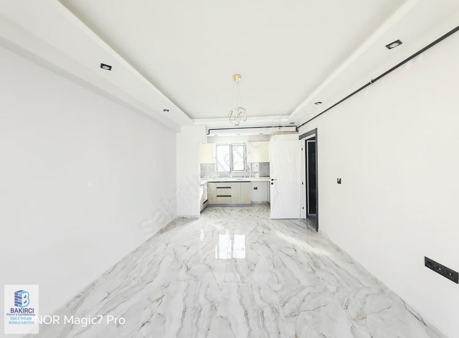 Bakırcı İnşaat & Gym'den Çamlıca Mah. Özel Garajlı 1+1 Satılık - Görsel 13