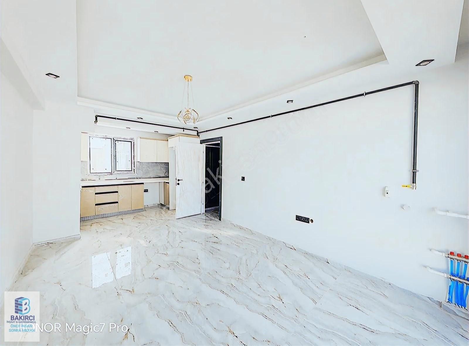 Bakırcı İnşaat & Gym'den Çamlıca Mah. Özel Garajlı 1+1 Satılık - Görsel 17
