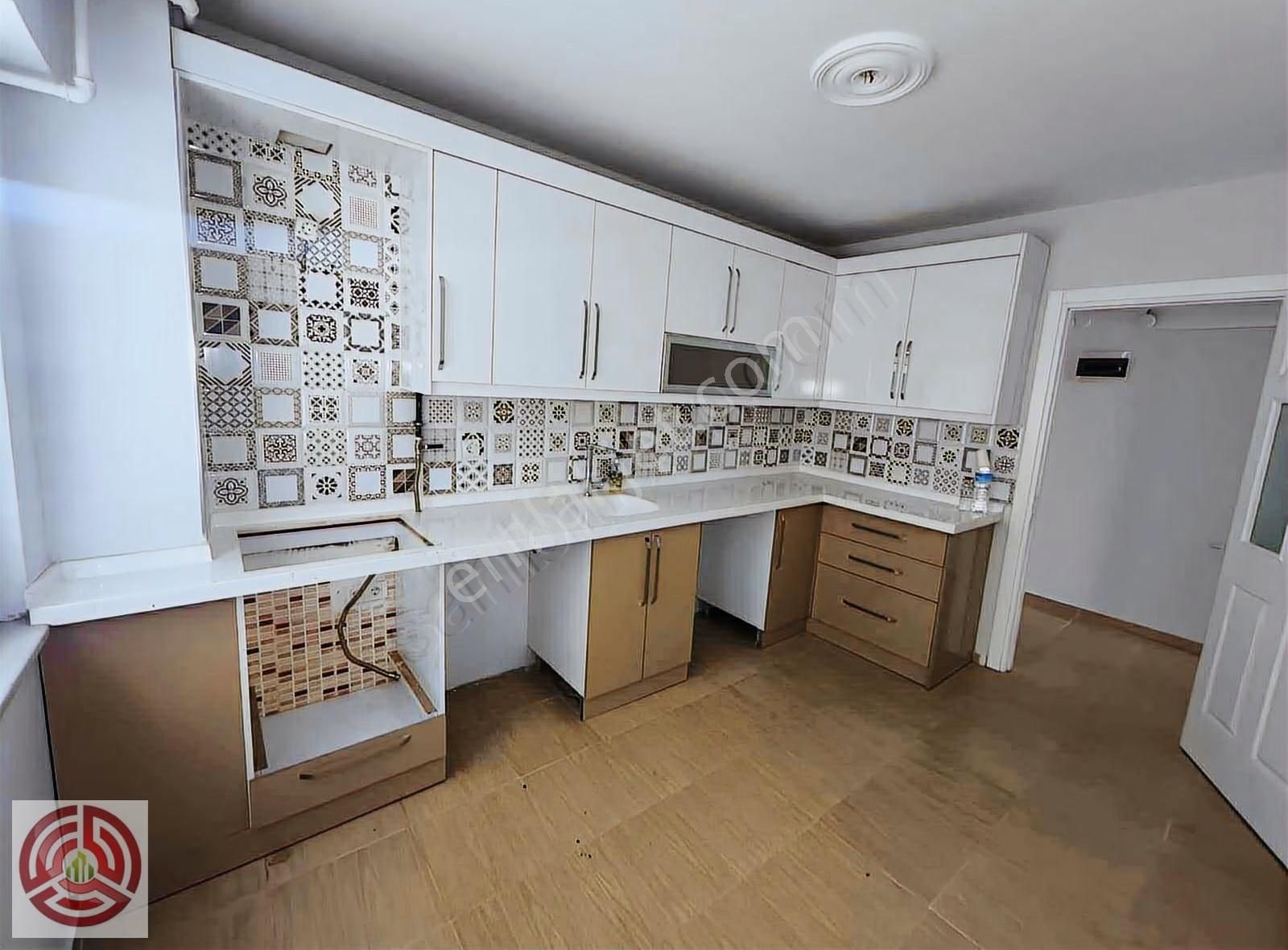 Egd Emir Grup'tan Hafsa Sultan Mh Site İçinde 3+1 160m Daire