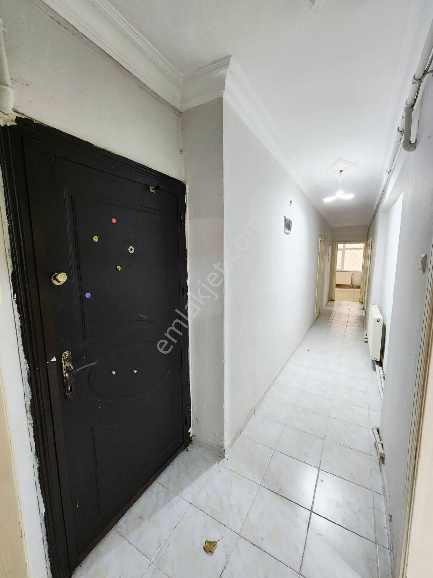 Furkan Emlak'tan Selahiye Mah.3+1 120m2 Yüksek Giriş 100.yıl Bulvara Cephe Daire - Görsel 10