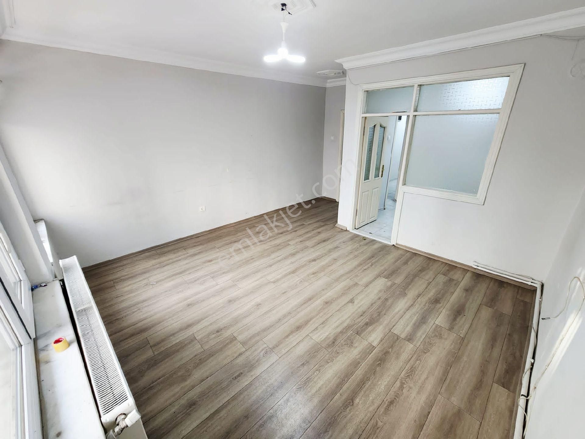 Furkan Emlak'tan Selahiye Mah.3+1 120m2 Yüksek Giriş 100.yıl Bulvara Cephe Daire - Görsel 3