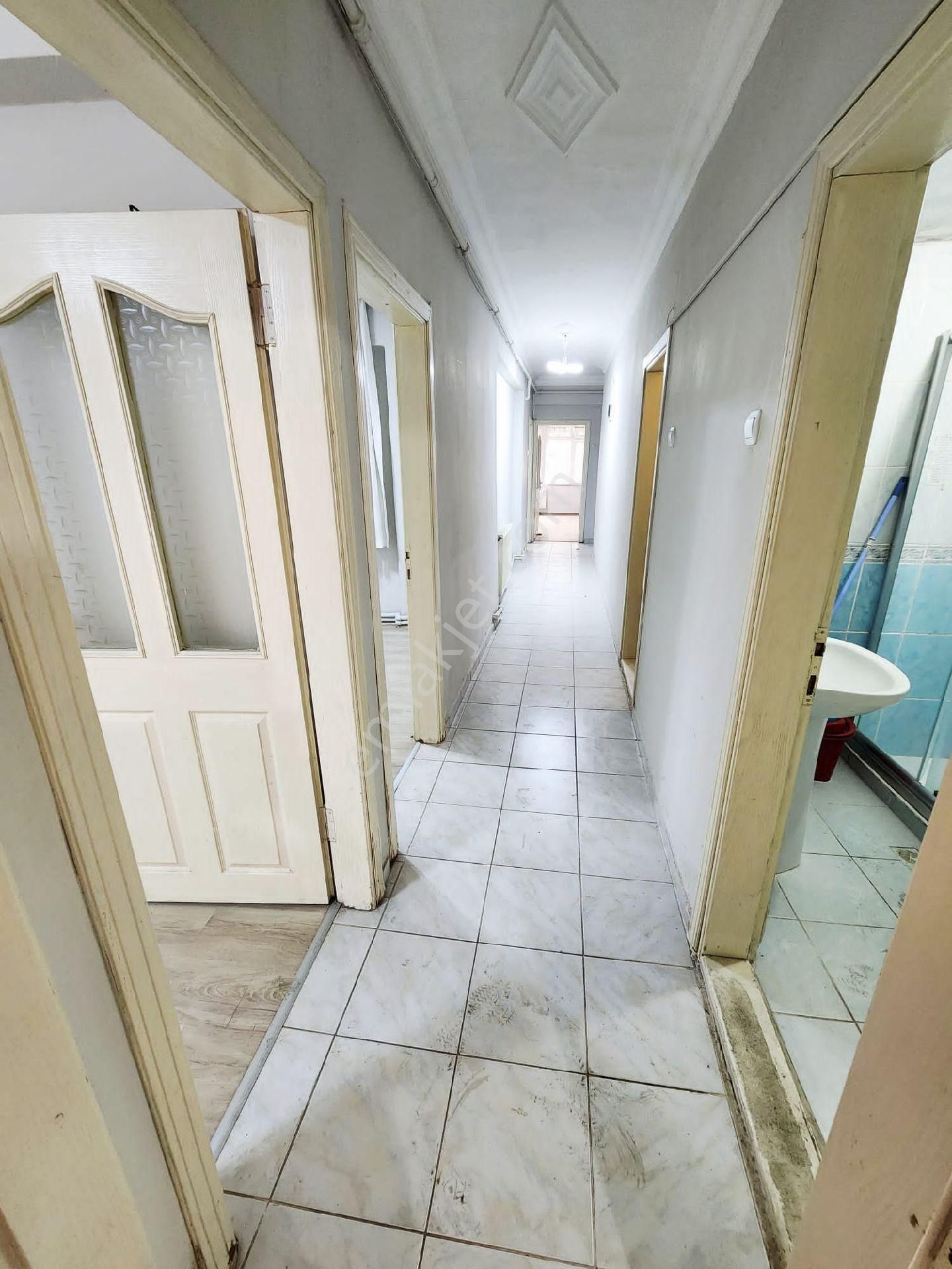 Furkan Emlak'tan Selahiye Mah.3+1 120m2 Yüksek Giriş 100.yıl Bulvara Cephe Daire - Görsel 14