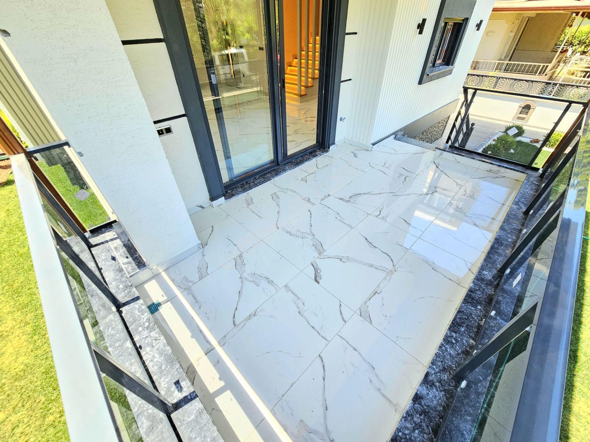 ▶ ▶ Akçay Körfez'den Altınoluk Fener'de Denize 150 Metre 4+1 Villa - Görsel 15