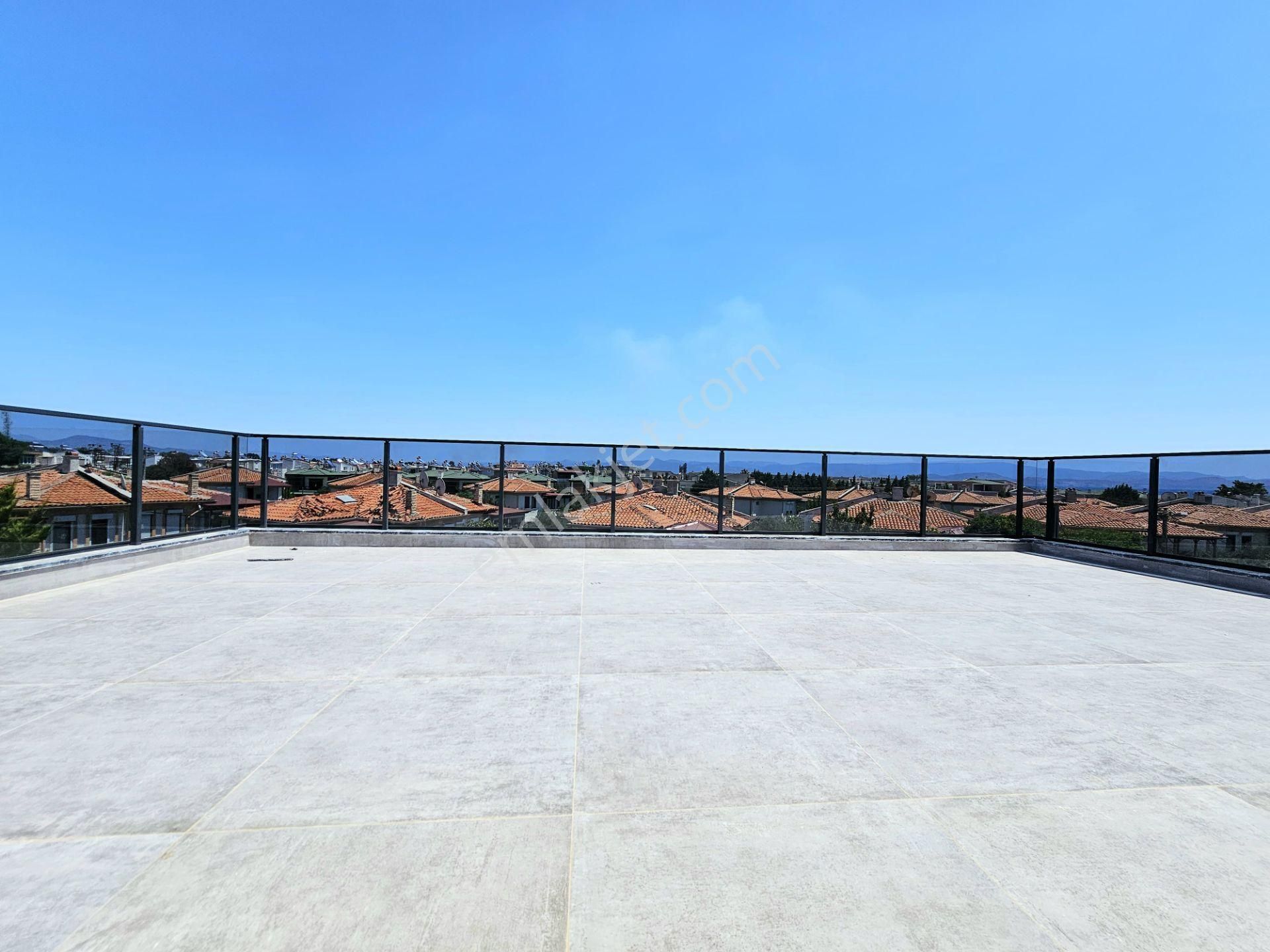 ▶ ▶ Akçay Körfez'den Altınoluk Fener'de Denize 150 Metre 4+1 Villa - Görsel 25