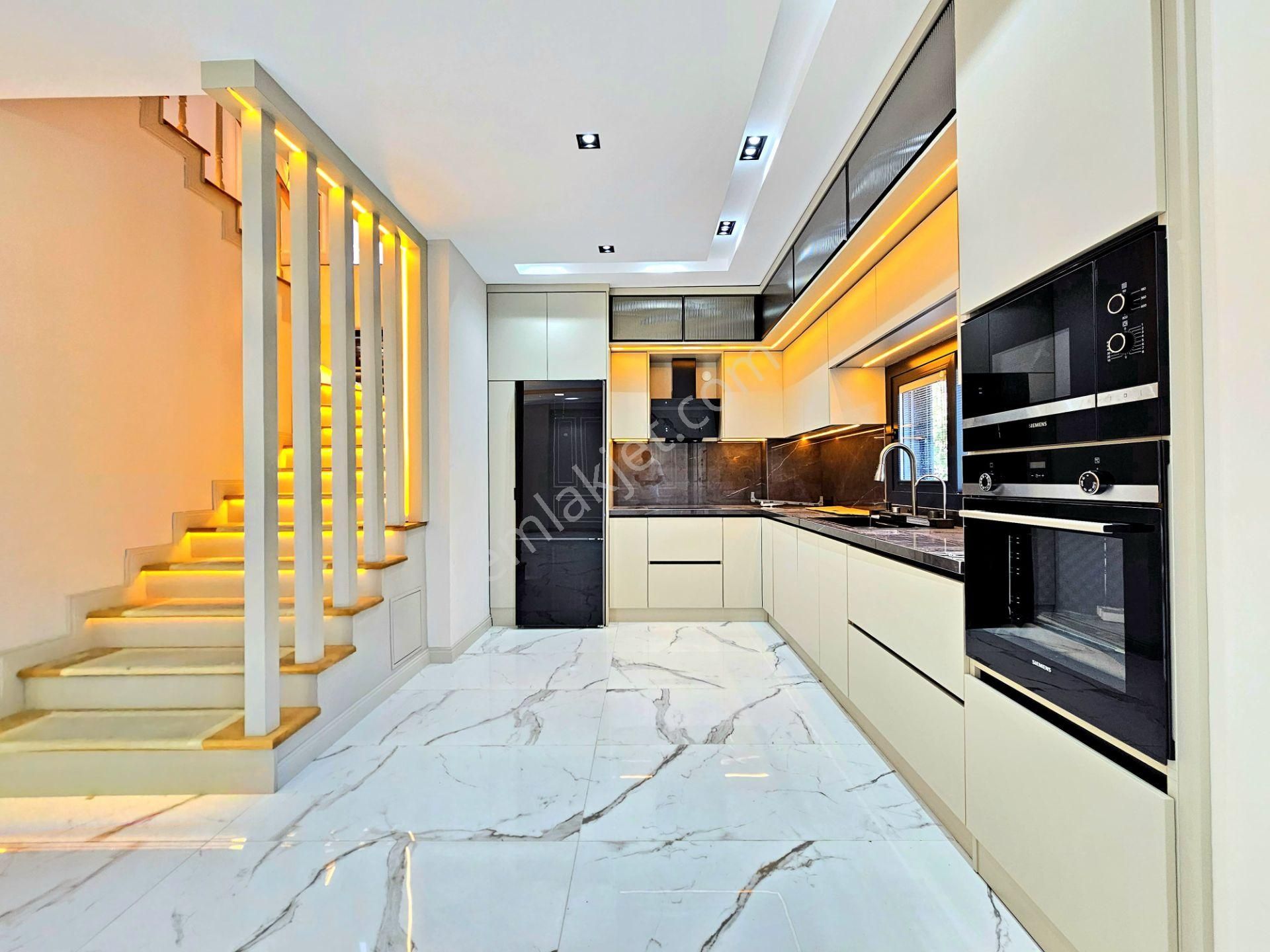 ▶ ▶ Akçay Körfez'den Altınoluk Fener'de Denize 150 Metre 4+1 Villa - Görsel 7