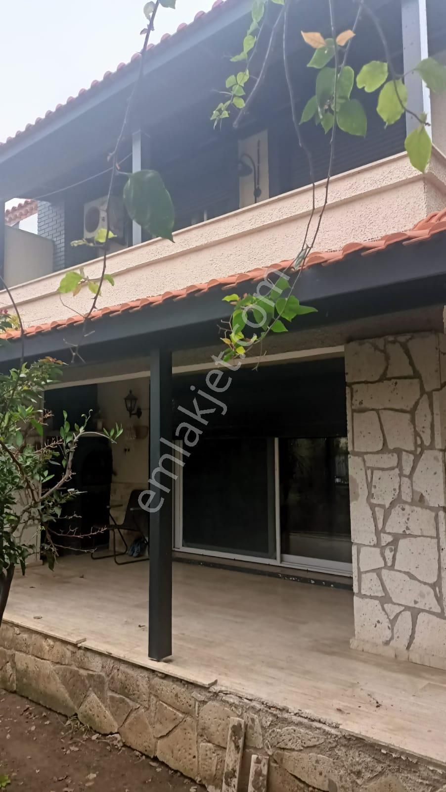 Alaçatı Merkezde Mobilyalı Yıllık Veya Sezonluk Kiralık Villa - Görsel 9