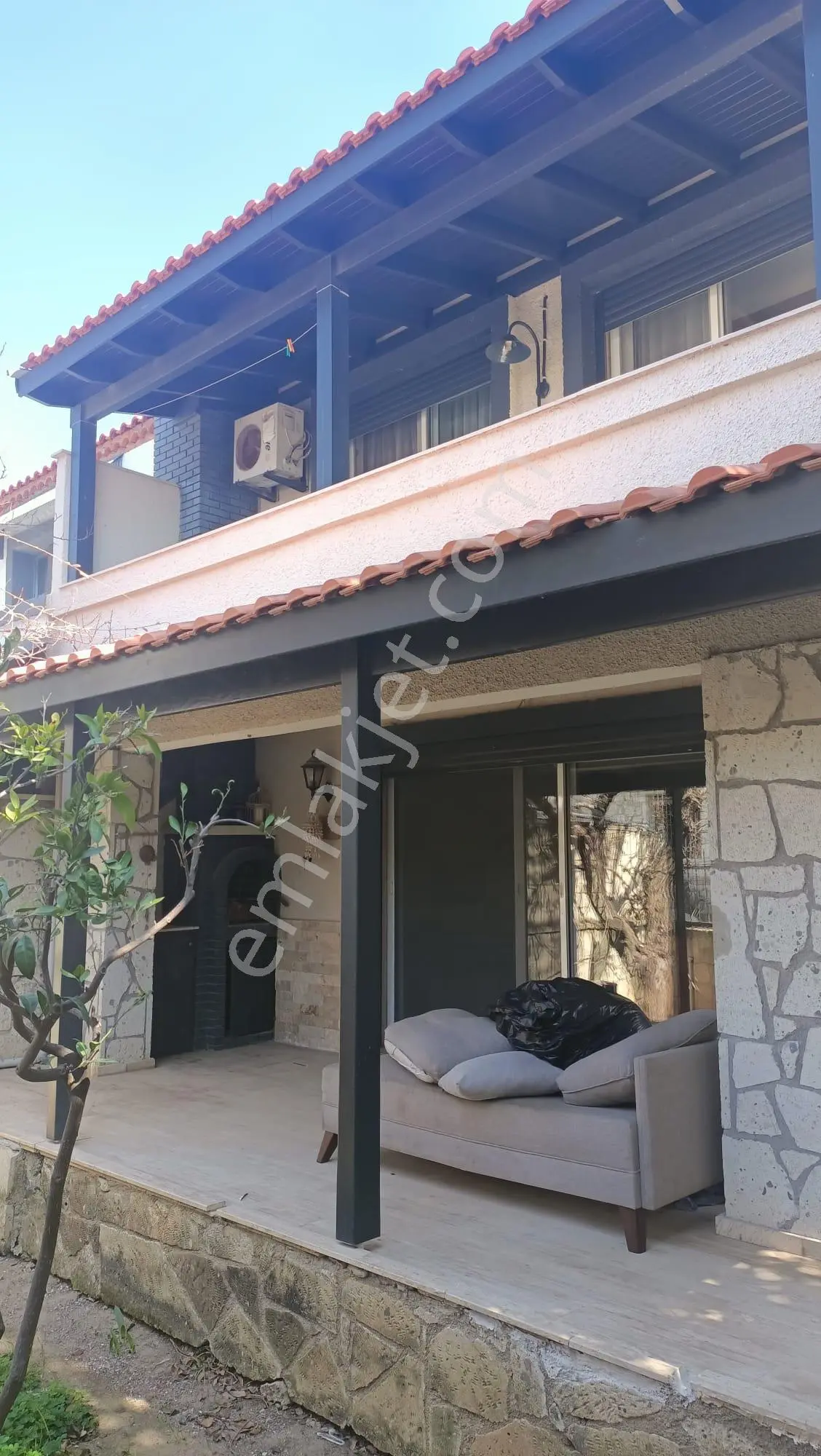 Alaçatı Merkezde Mobilyalı Sezonluk Kiralık Villa - Görsel 15