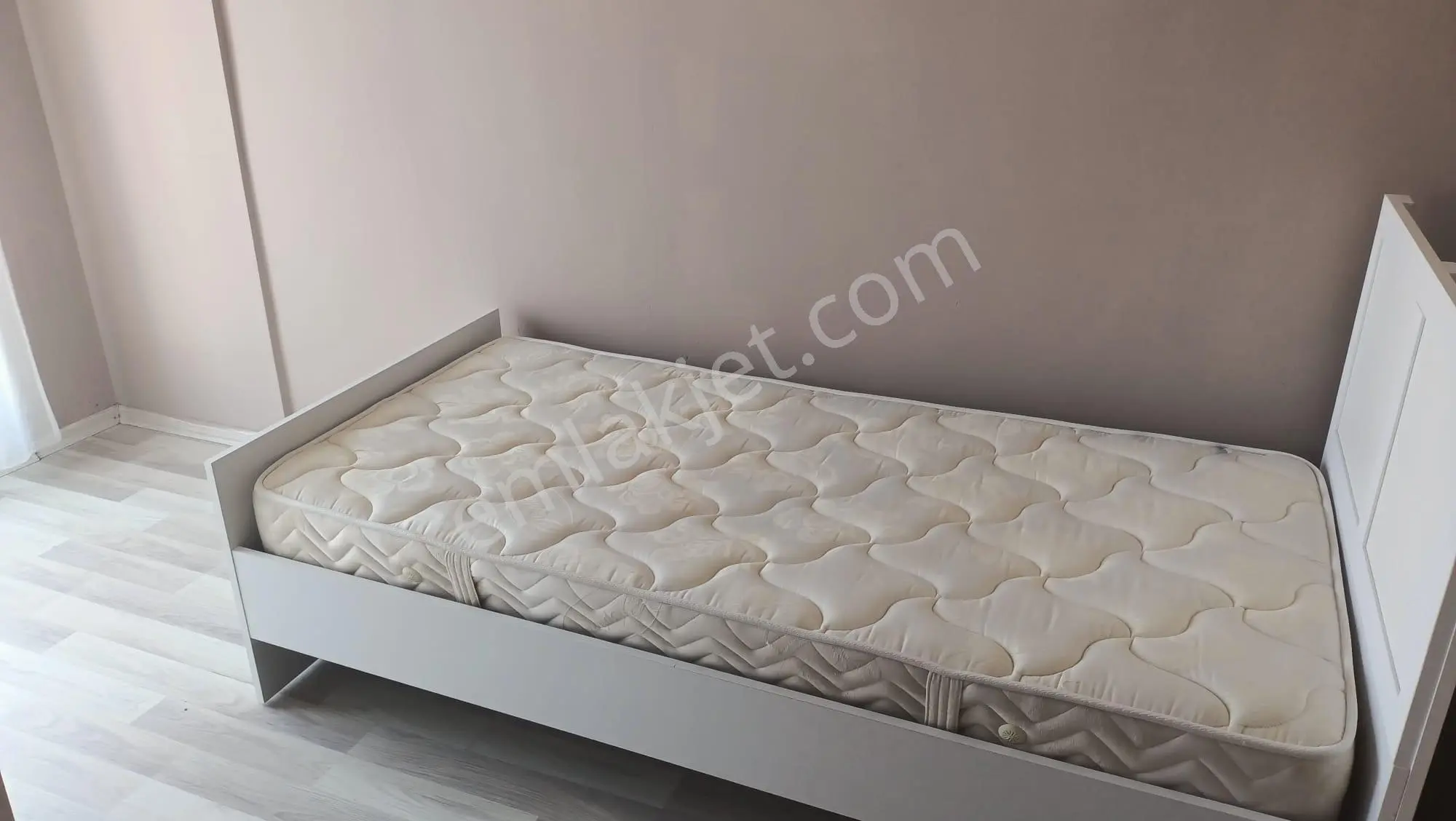 Alaçatı Merkezde Mobilyalı Sezonluk Kiralık Villa - Görsel 24