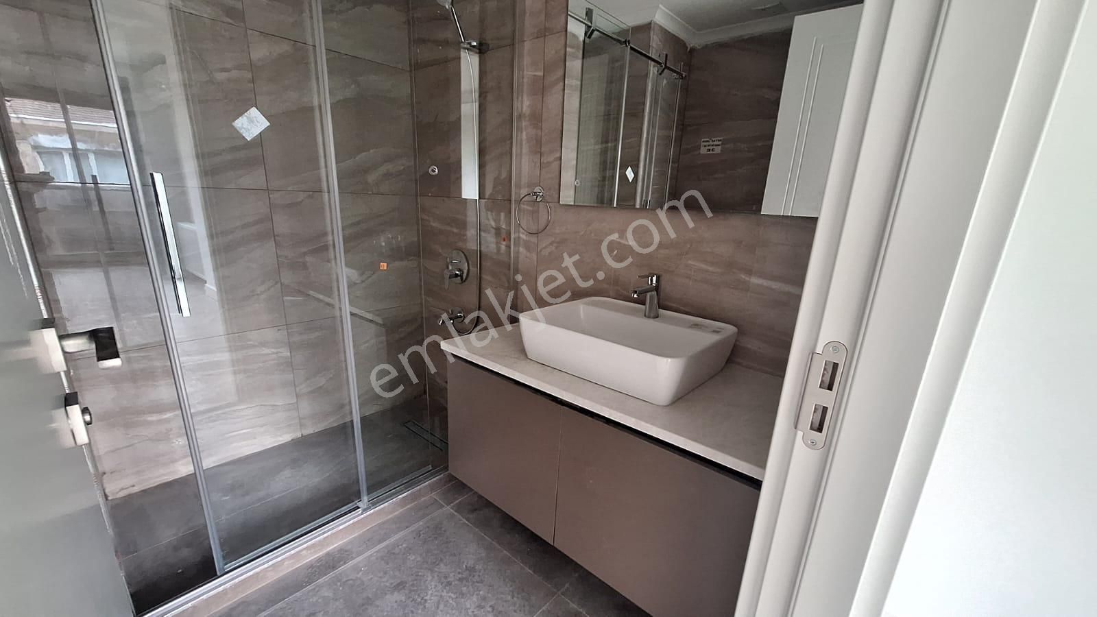 Etiler Nispetiye Cadde Üzeri Muyenehane Uygun 3+1 Kiralık Ofis - Görsel 24