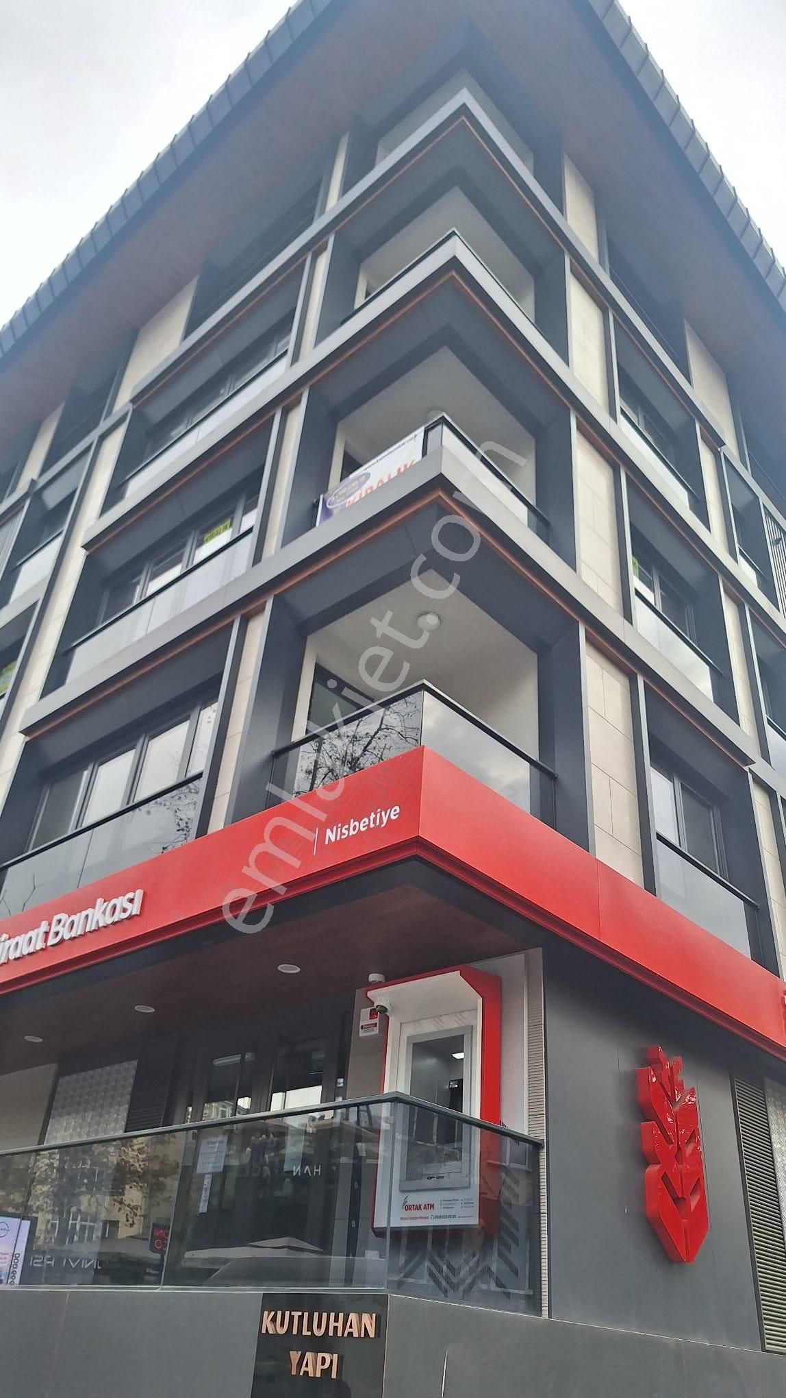 Etiler Nispetiye Cadde Üzeri Muyenehane Uygun 3+1 Kiralık Ofis