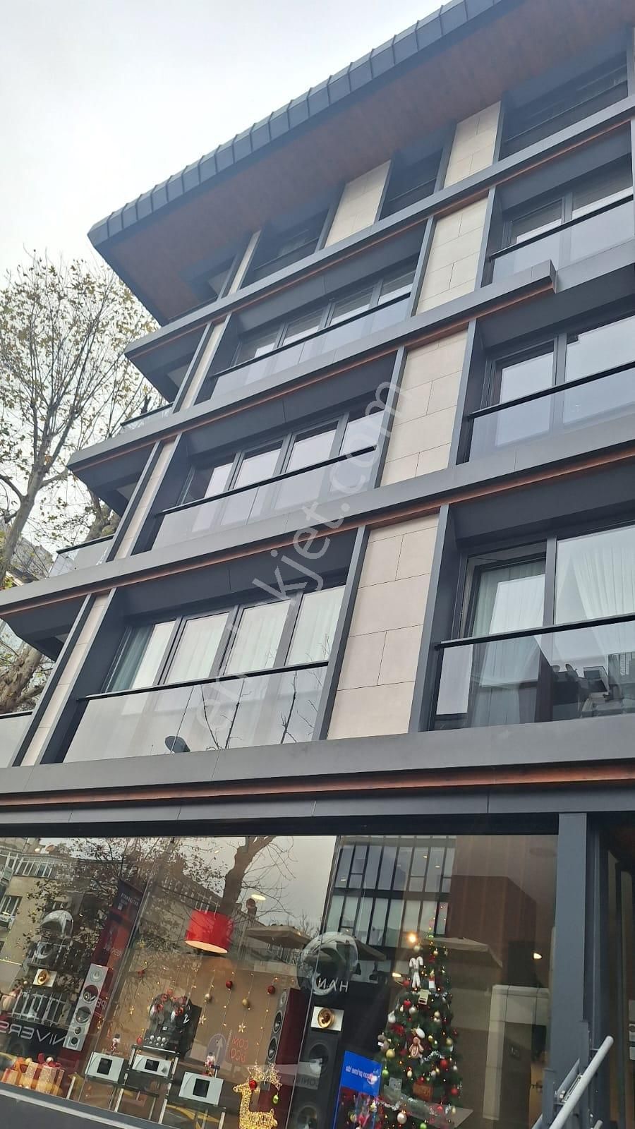 Etiler Nispetiye Cadde Üzeri Muyenehane Uygun 3+1 Kiralık Ofis - Görsel 2