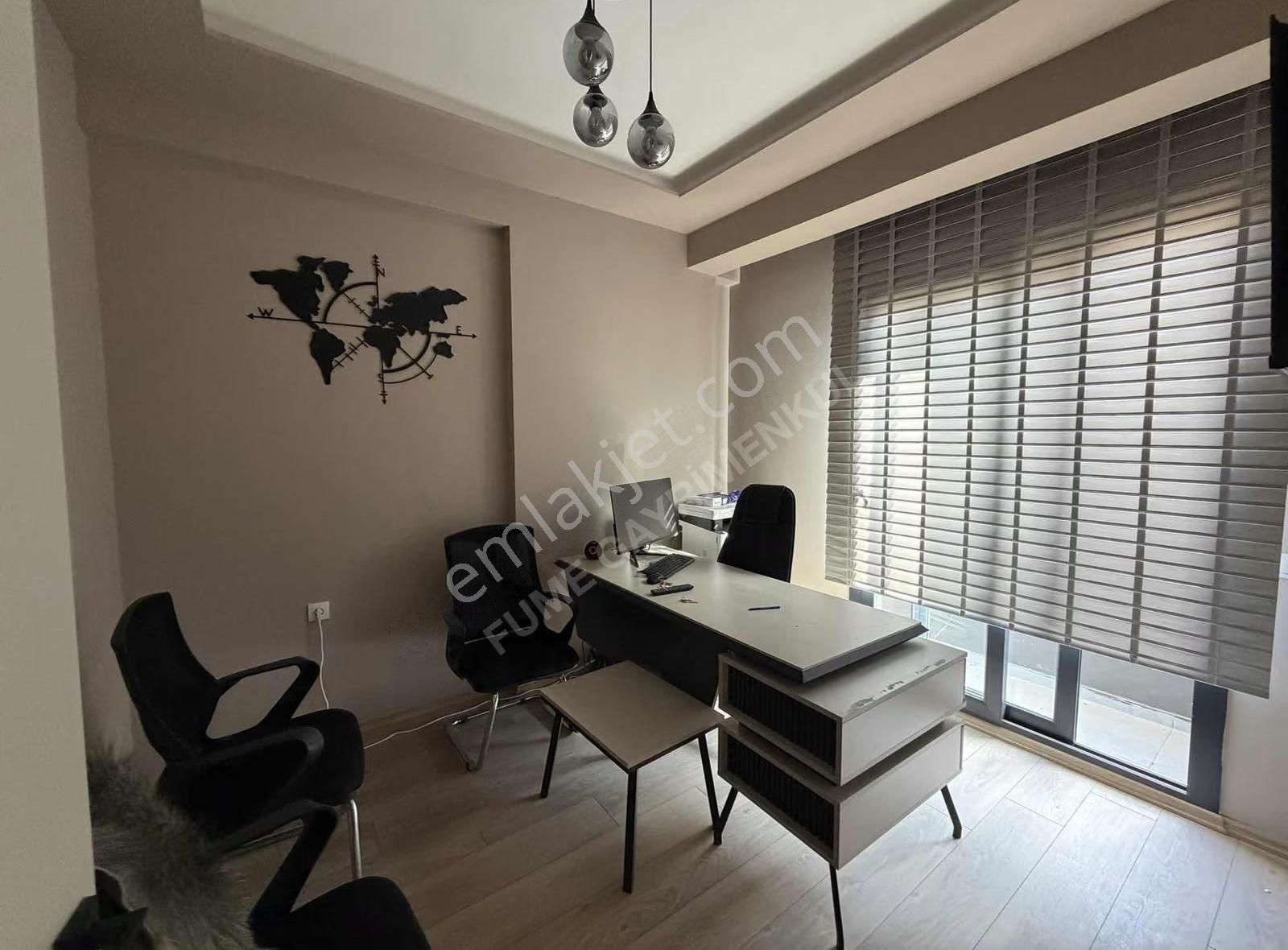 Fume'den Satılık Eşyalı Ofis Bağımsız Mutfak 1+1 - Görsel 4