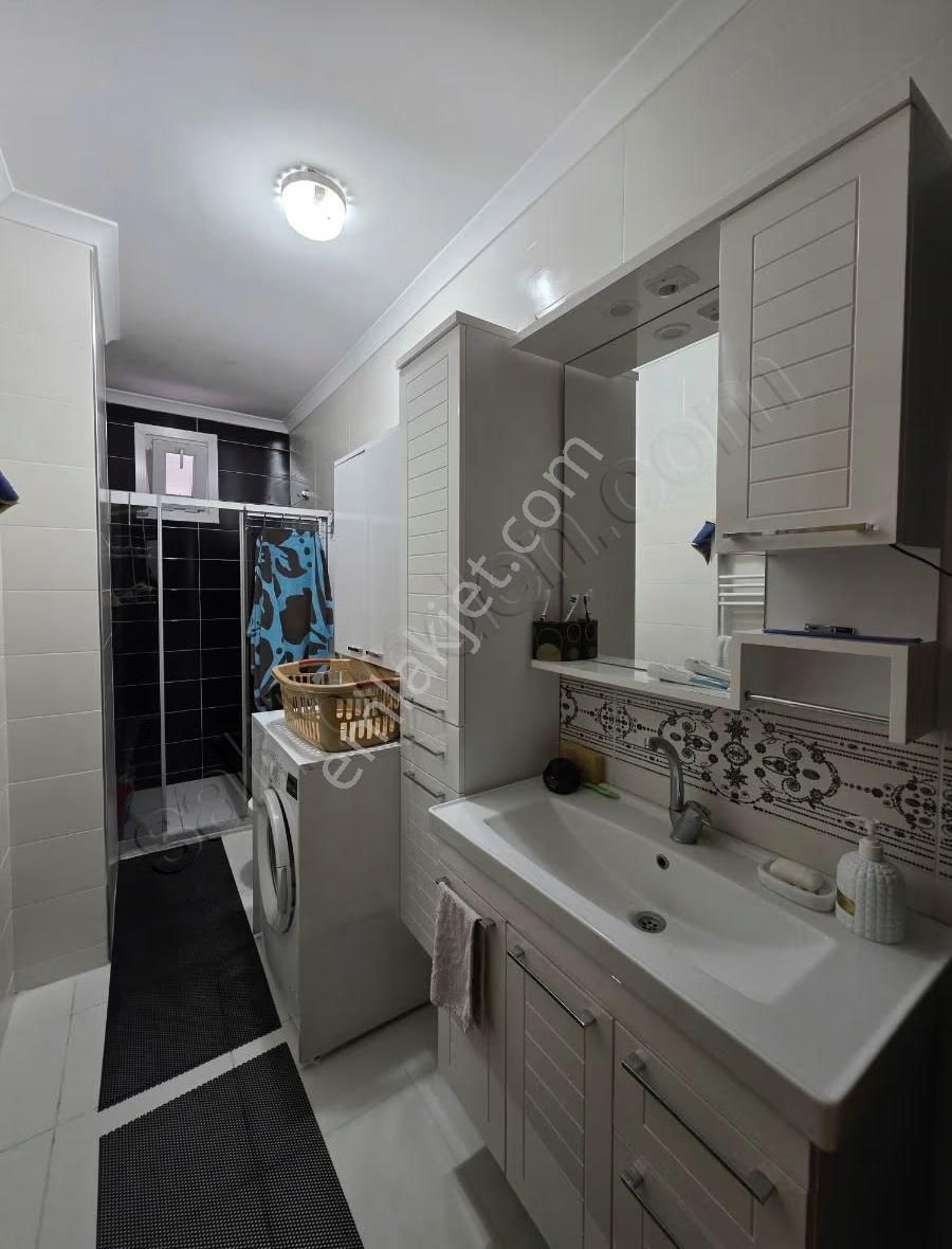 Yeni Bina 2+1 Krediye Uygun, Aile Binasında. - Görsel 8