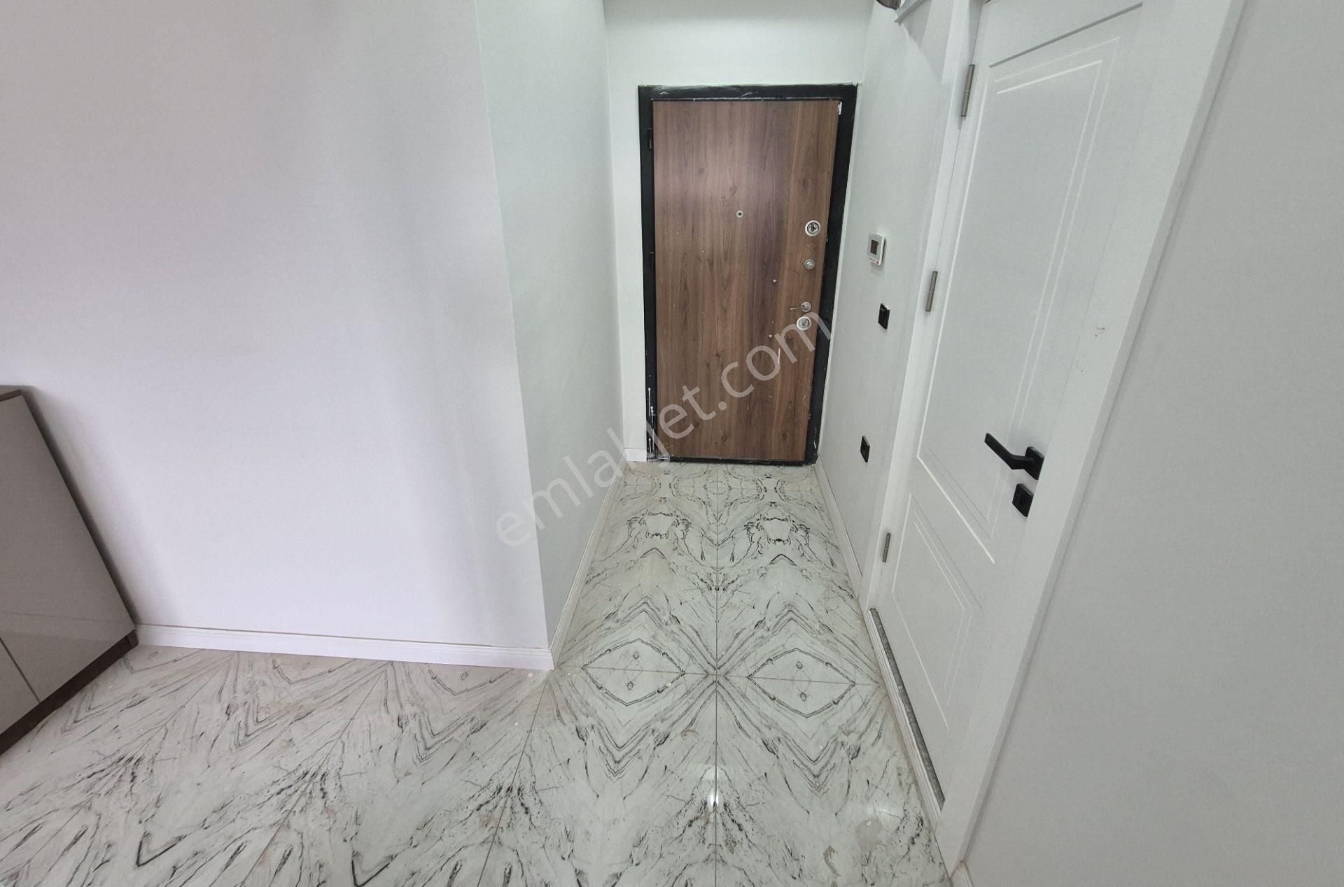 Rumeli World'den Blue Life Sitesinde 1+1 Kiralık Daire - Görsel 24