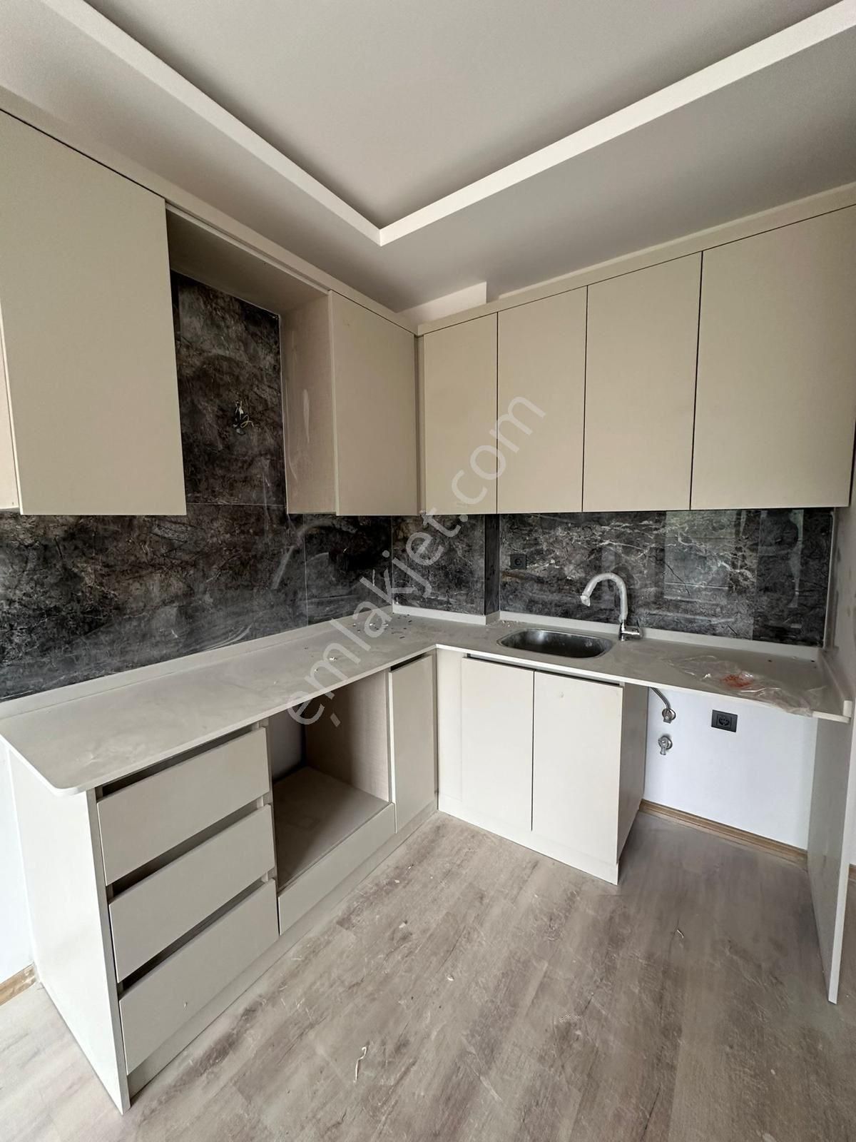 Oba Karakocali İskanli 2 Adet Satılık Daire
