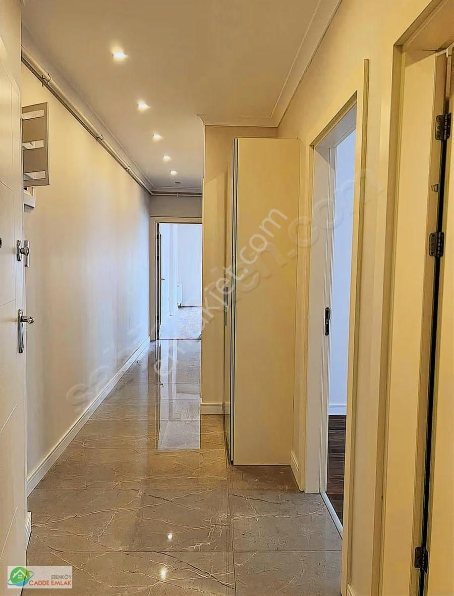 Cadde Emlak'tan Suadiye Bağdata Çok Yakın Konumda 5.kat 3+1 - Görsel 18