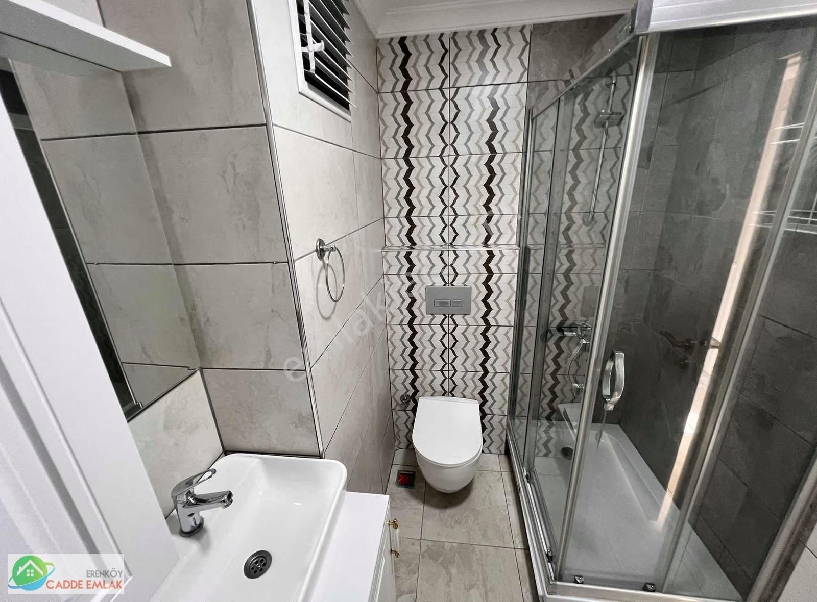 Cadde Emlak'tan Kozyatağı Merkezinde Minibüse Yakın 2+1 - Görsel 4