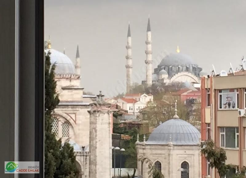 Büyük Şehir Belediye Karşı Köşesi Şehzadebaşı Camii Karşısı - Görsel 10