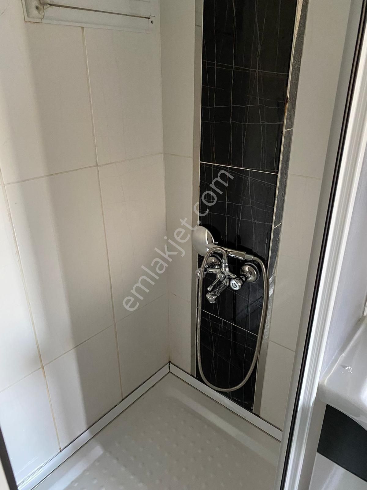 Kuşadası Denize Yakın 3+2 Köşe Büyük Bahçeli Satılık Villa - Görsel 8