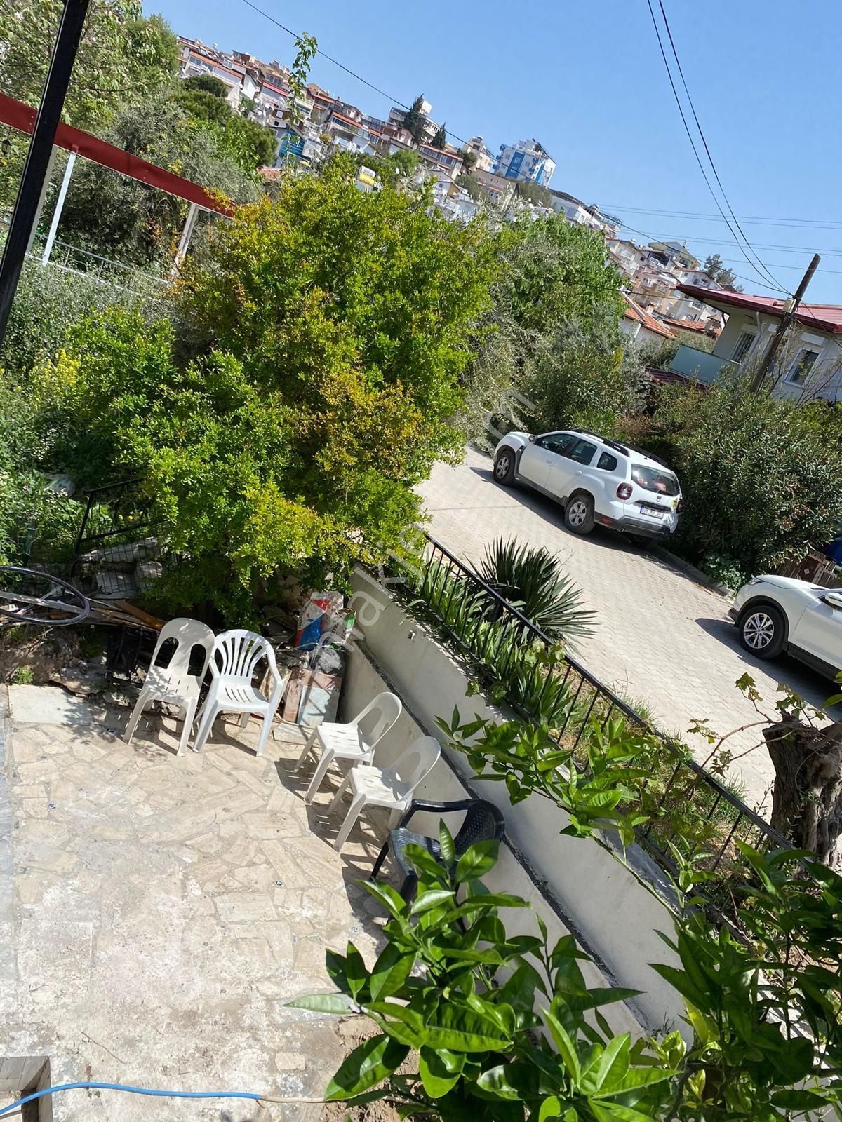 Kuşadası Denize Yakın 3+2 Köşe Büyük Bahçeli Satılık Villa - Görsel 26