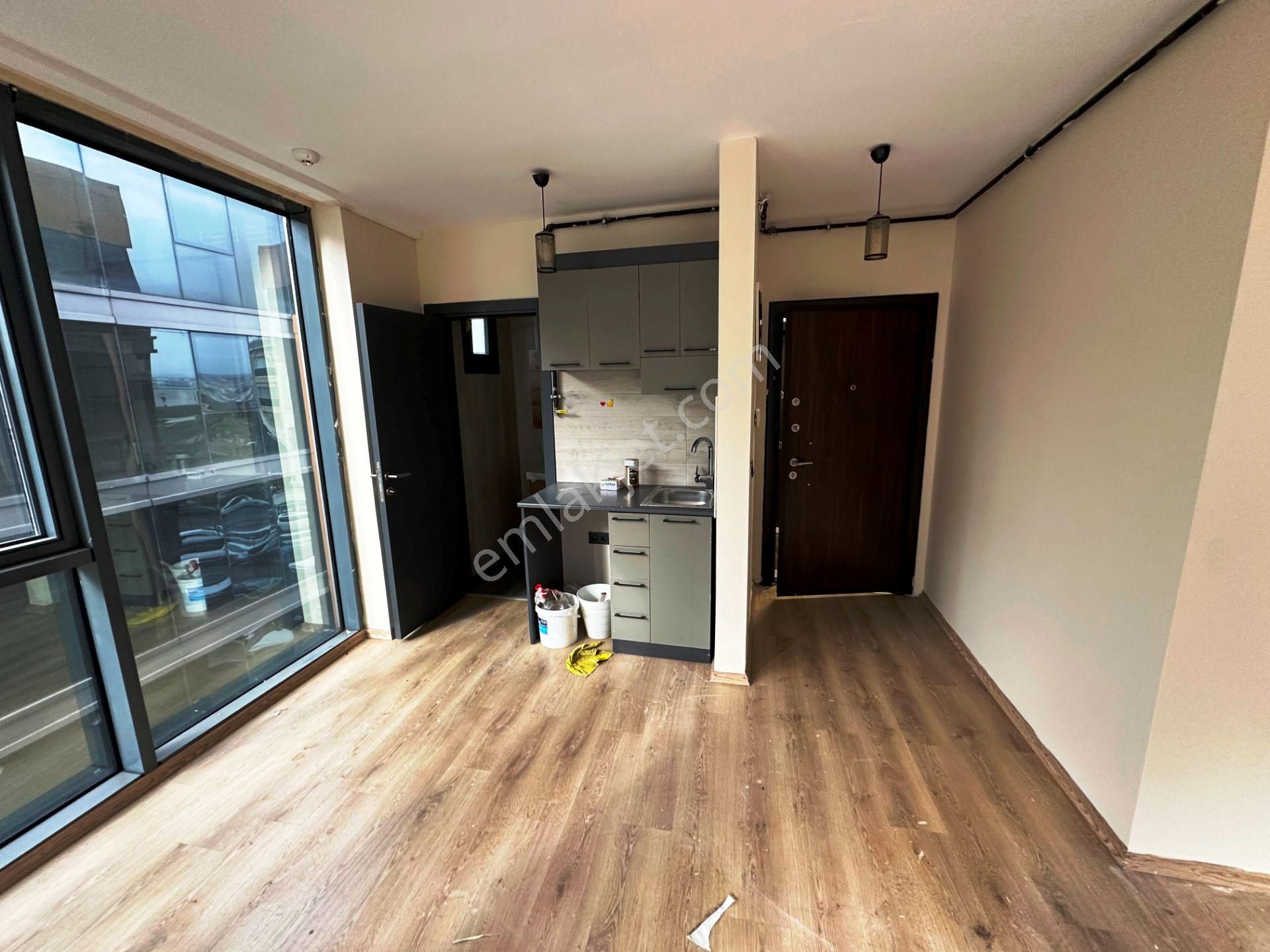 Sancaktepe Belediye Karşısı Yeni Plazada 50m2 Boş Satılık İşyeri - Görsel 10