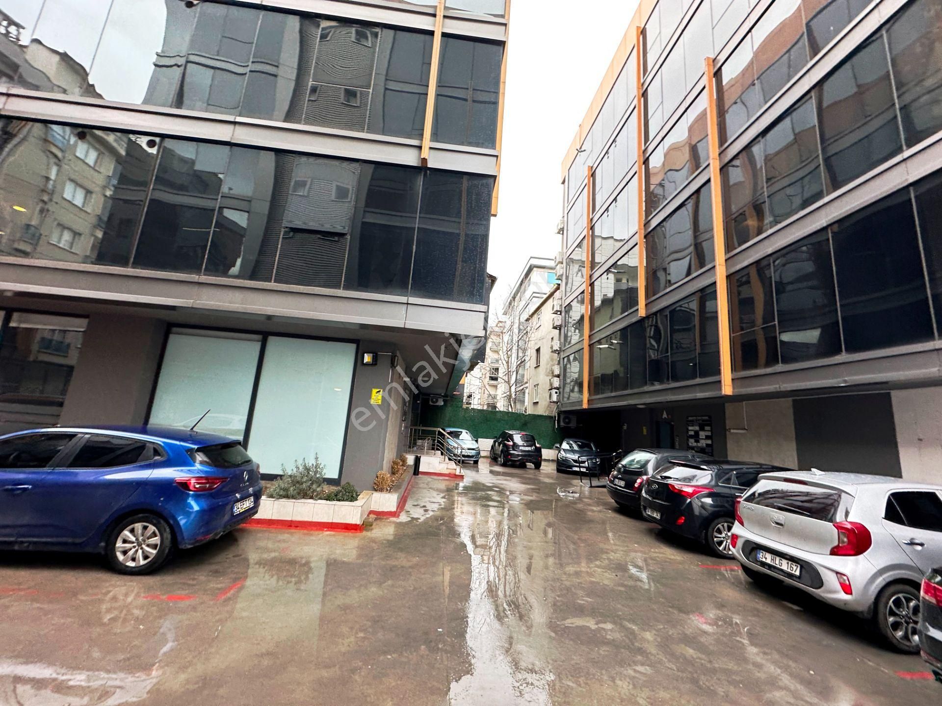 Sancaktepe Belediye Karşısı Yeni Plazada 50m2 Boş Satılık İşyeri - Görsel 27