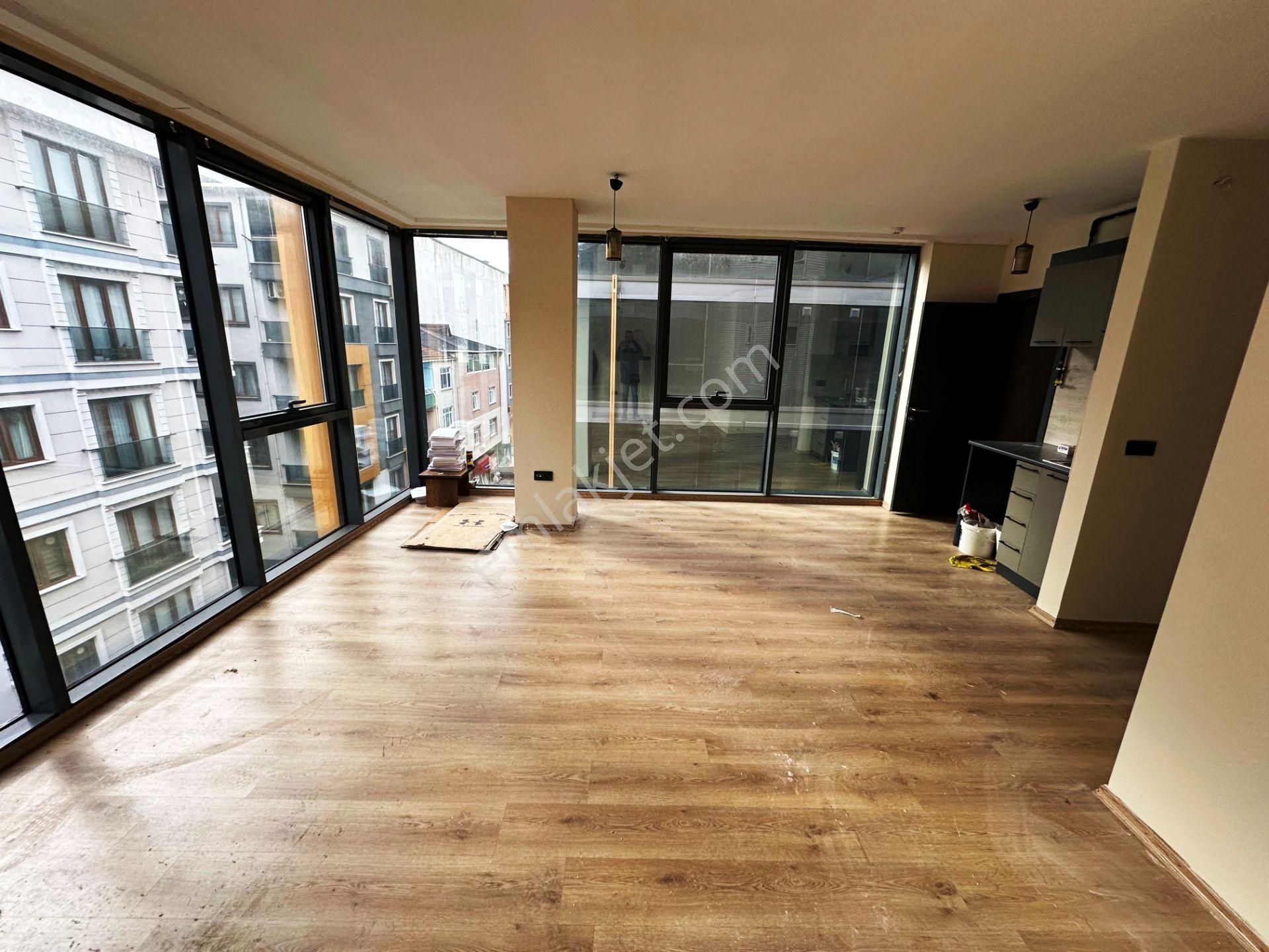 Sancaktepe Belediye Karşısı Yeni Plazada 50m2 Boş Satılık İşyeri - Görsel 7