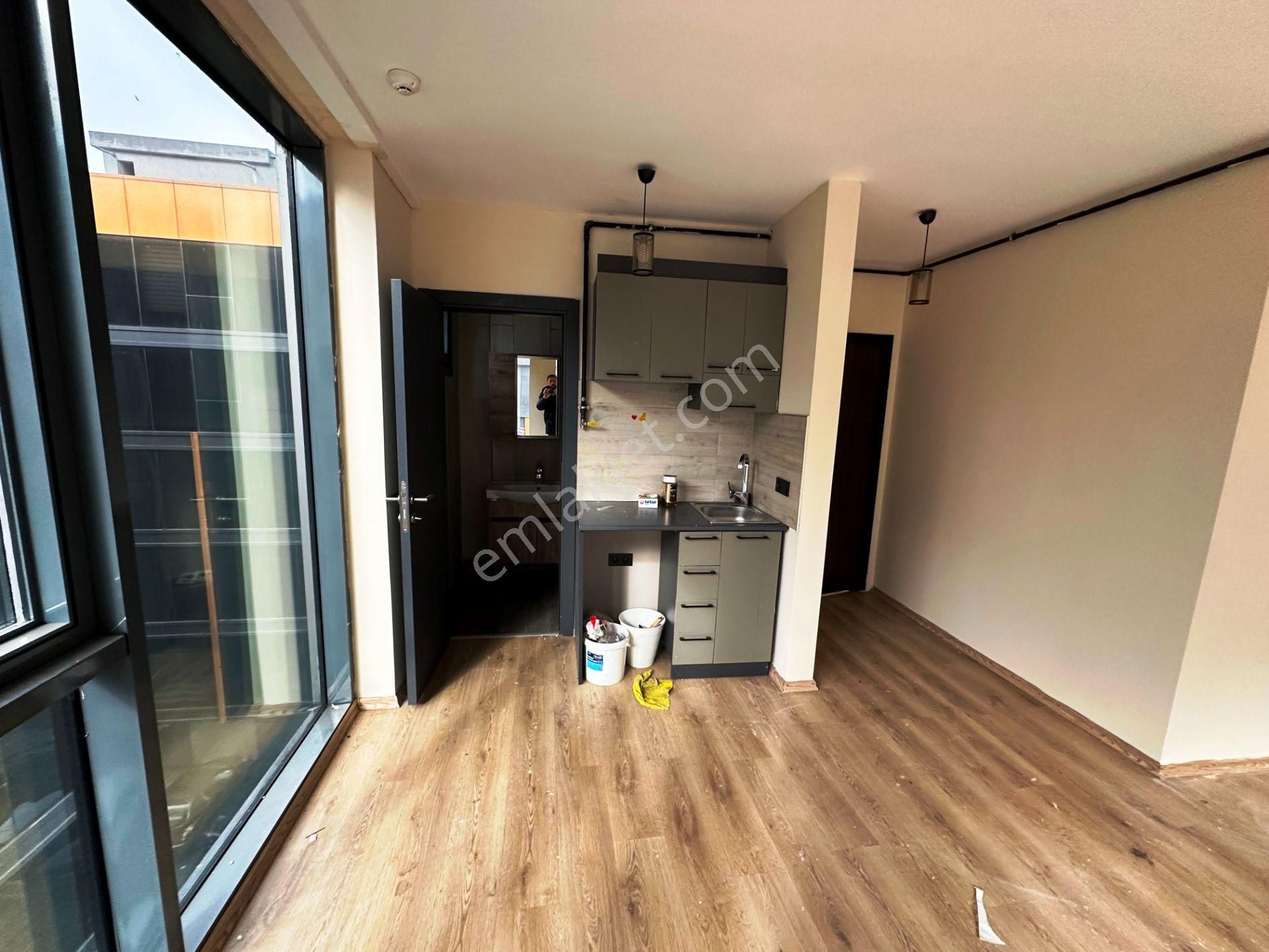 Sancaktepe Belediye Karşısı Yeni Plazada 50m2 Boş Satılık İşyeri - Görsel 11